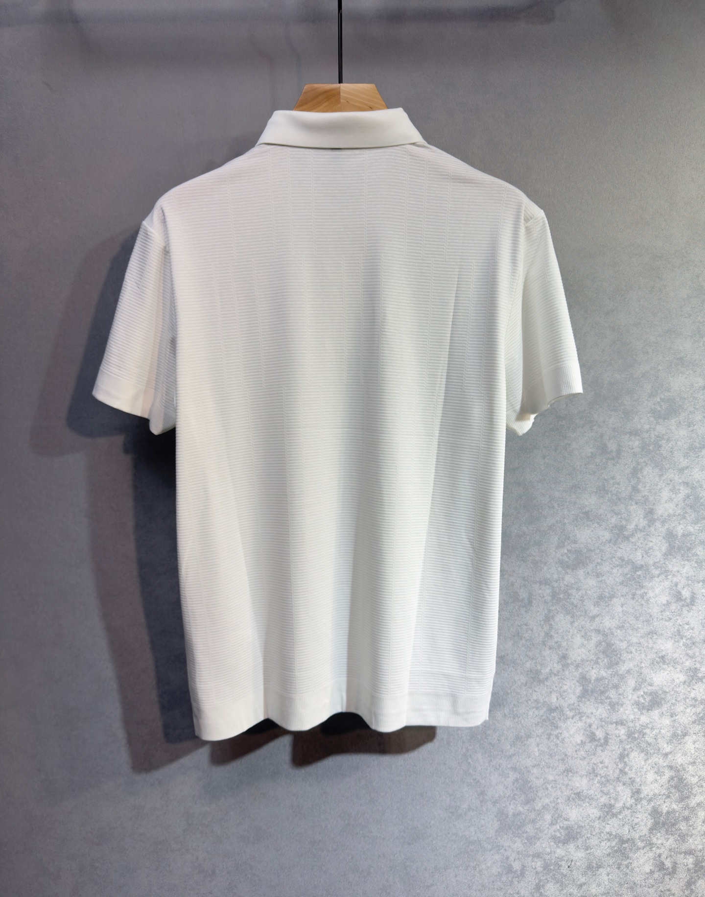 🔥loro Piana 诺悠翩雅 26年新款春夏短袖 最高版本客供定制纯棉面料 舒适透气 简单时尚款，配