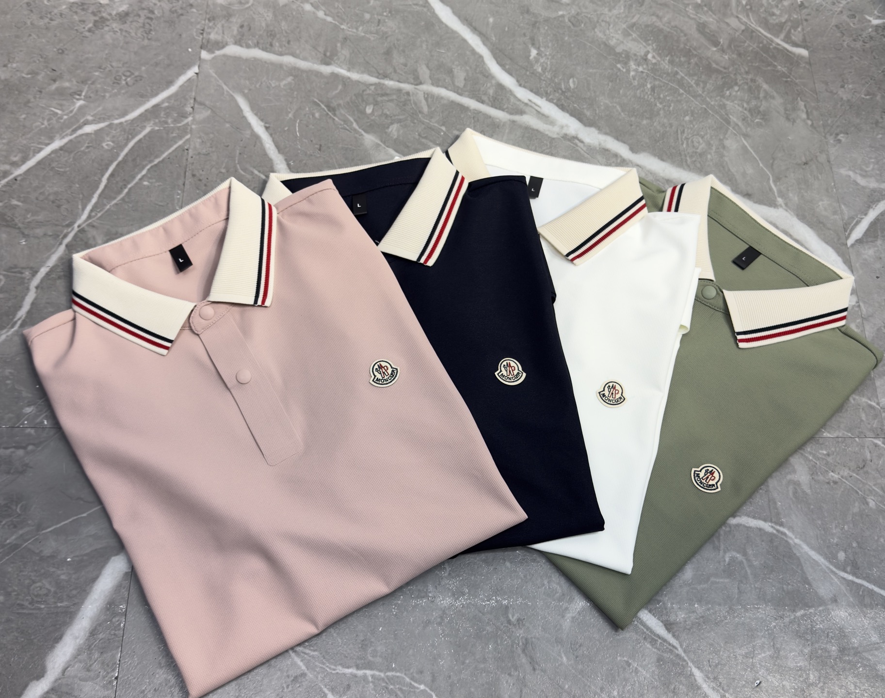 🔥🔥MONCLER 蒙口 高端定制 2026早春独家专供新款原单短袖T恤 高端版本 采用天丝丝光棉面料 
