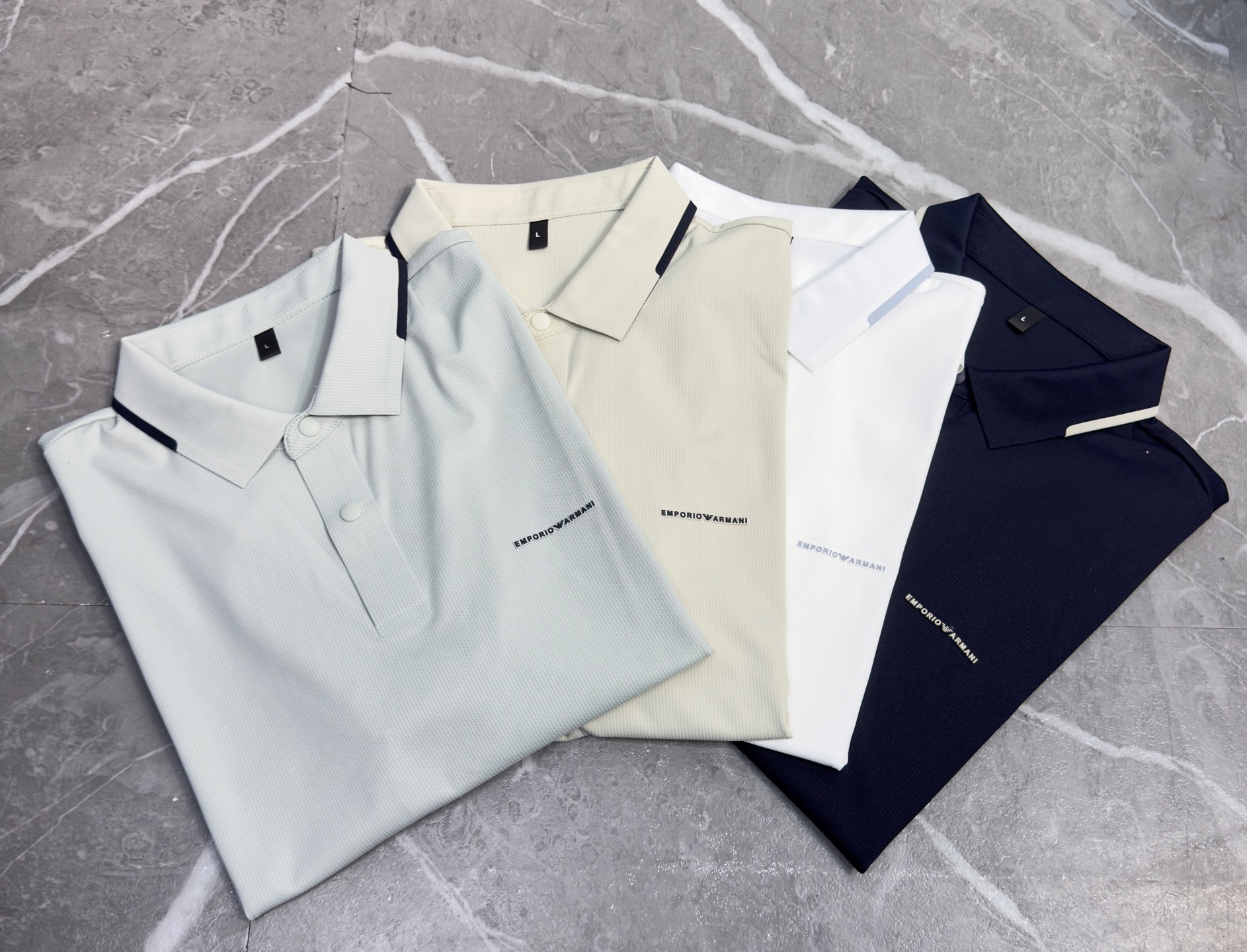 🔥ARMANI 阿玛尼 26年新款春夏短袖 最高版本客供定制纯棉面料 舒适透气 简单时尚款，配色超级好看