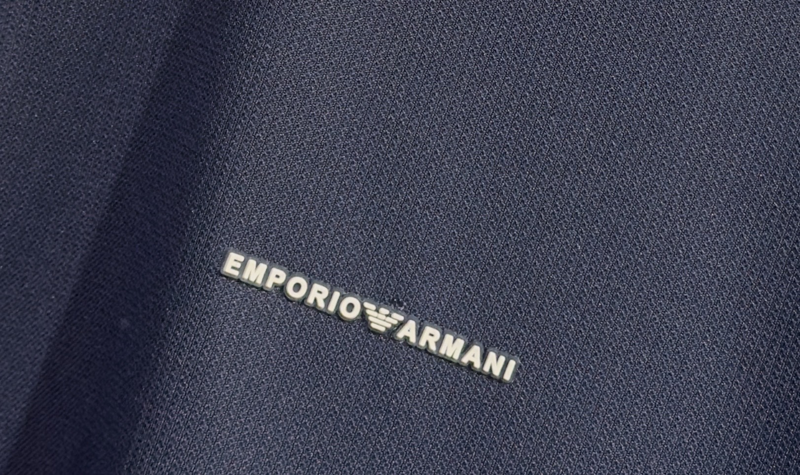 🔥ARMANI 阿玛尼 26年新款春夏短袖 最高版本客供定制纯棉面料 舒适透气 简单时尚款，配色超级好看