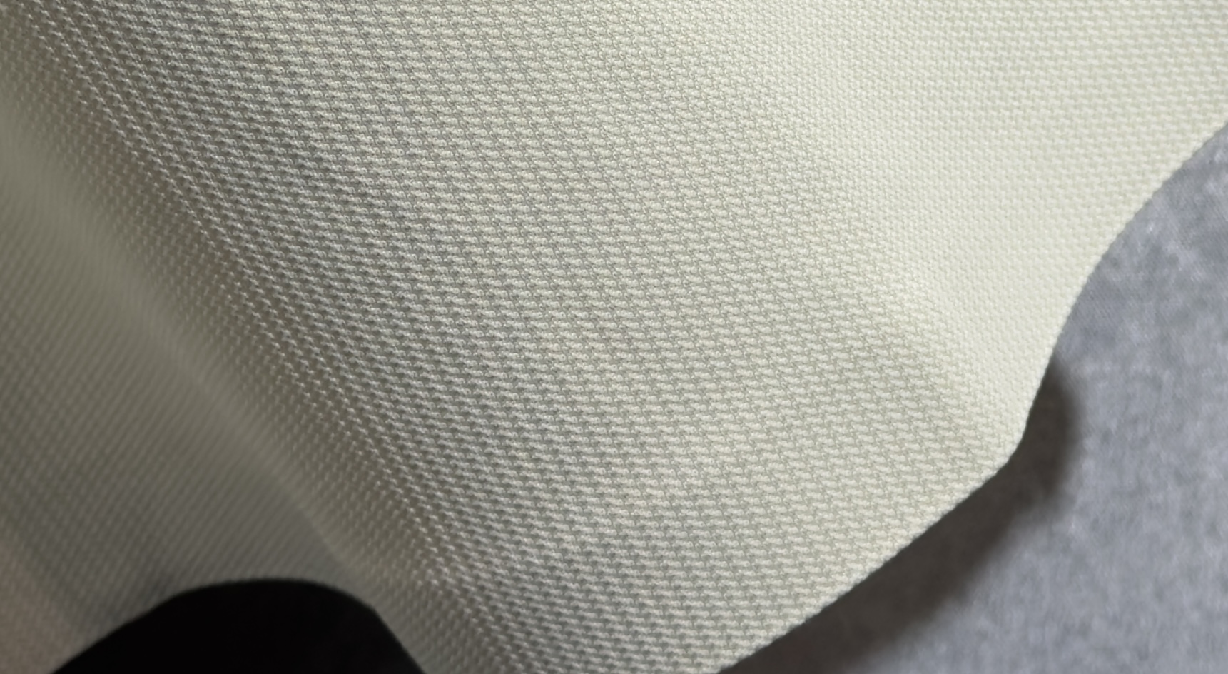 🔥ARMANI 阿玛尼 26年新款春夏短袖 最高版本客供定制纯棉面料 舒适透气 简单时尚款，配色超级好看