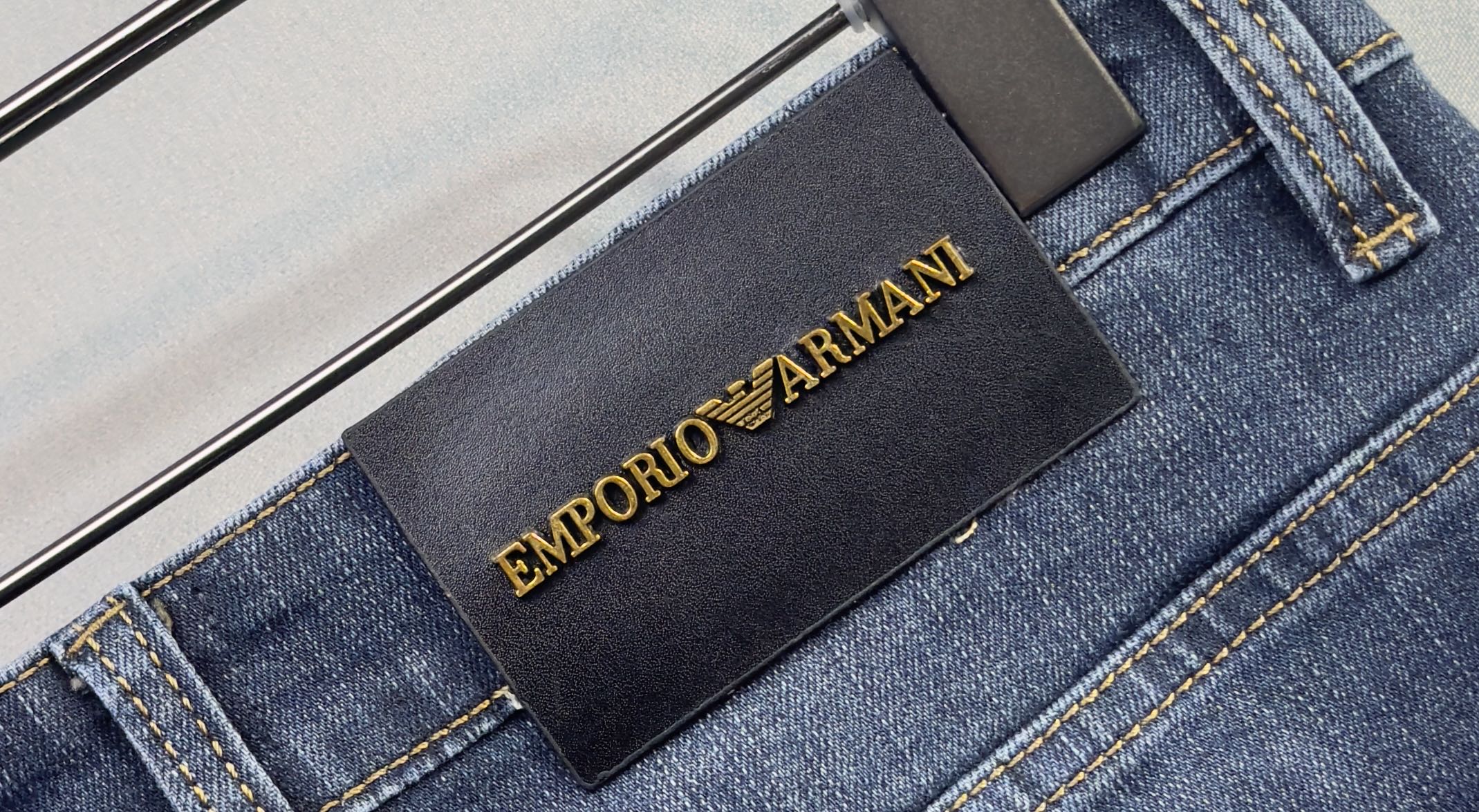 🔥ARMANI 阿玛尼 26年新款牛仔裤🔥专柜热销款 品味与价值共享 身穿着非常舒适 低调不失奢华 穿出