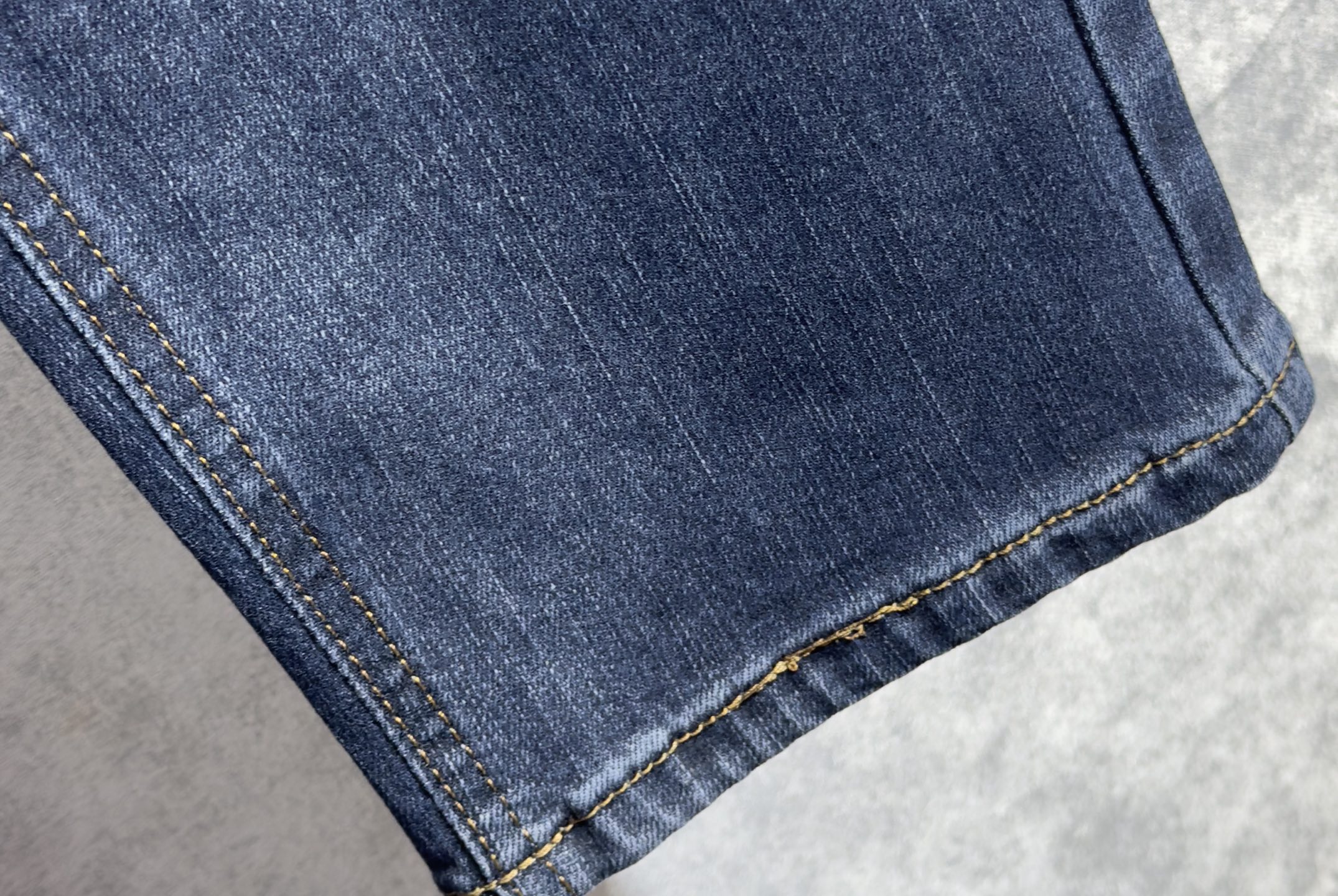 🔥ARMANI 阿玛尼 26年新款牛仔裤🔥专柜热销款 品味与价值共享 身穿着非常舒适 低调不失奢华 穿出