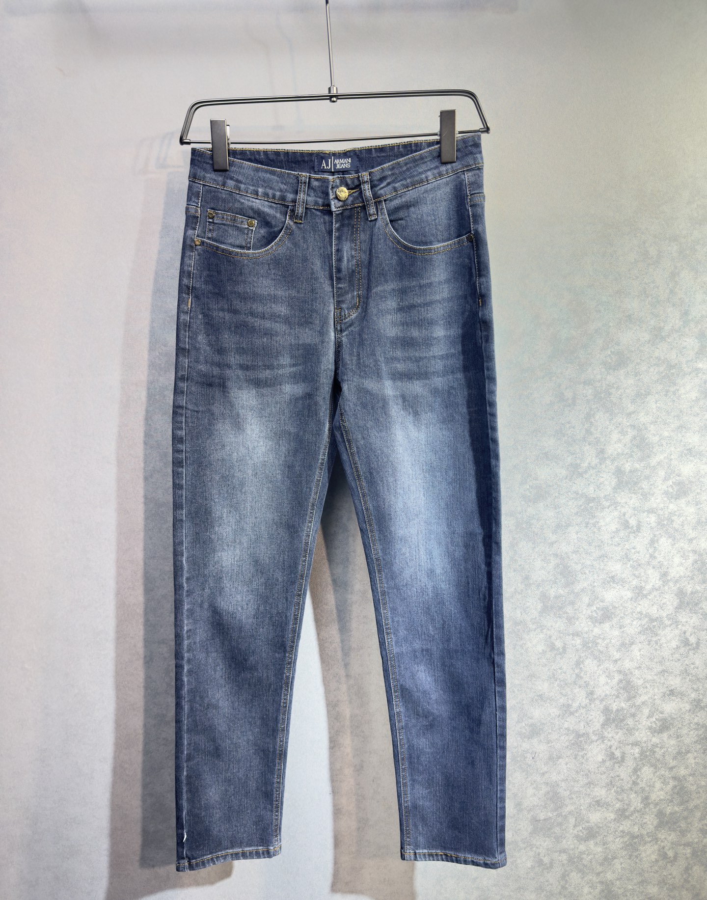 🔥ARMANI 阿玛尼 26年新款牛仔裤🔥专柜热销款 品味与价值共享 身穿着非常舒适 低调不失奢华 穿出