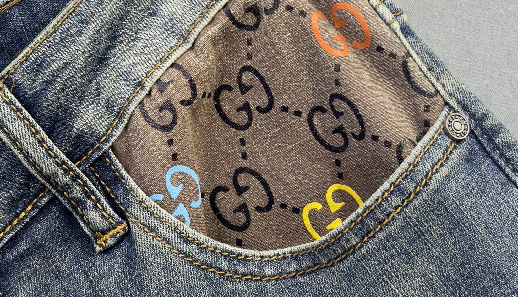 🔥GUCCI 古奇 26年新款牛仔裤🔥专柜热销款 品味与价值共享 身穿着非常舒适 低调不失奢华 穿出去非