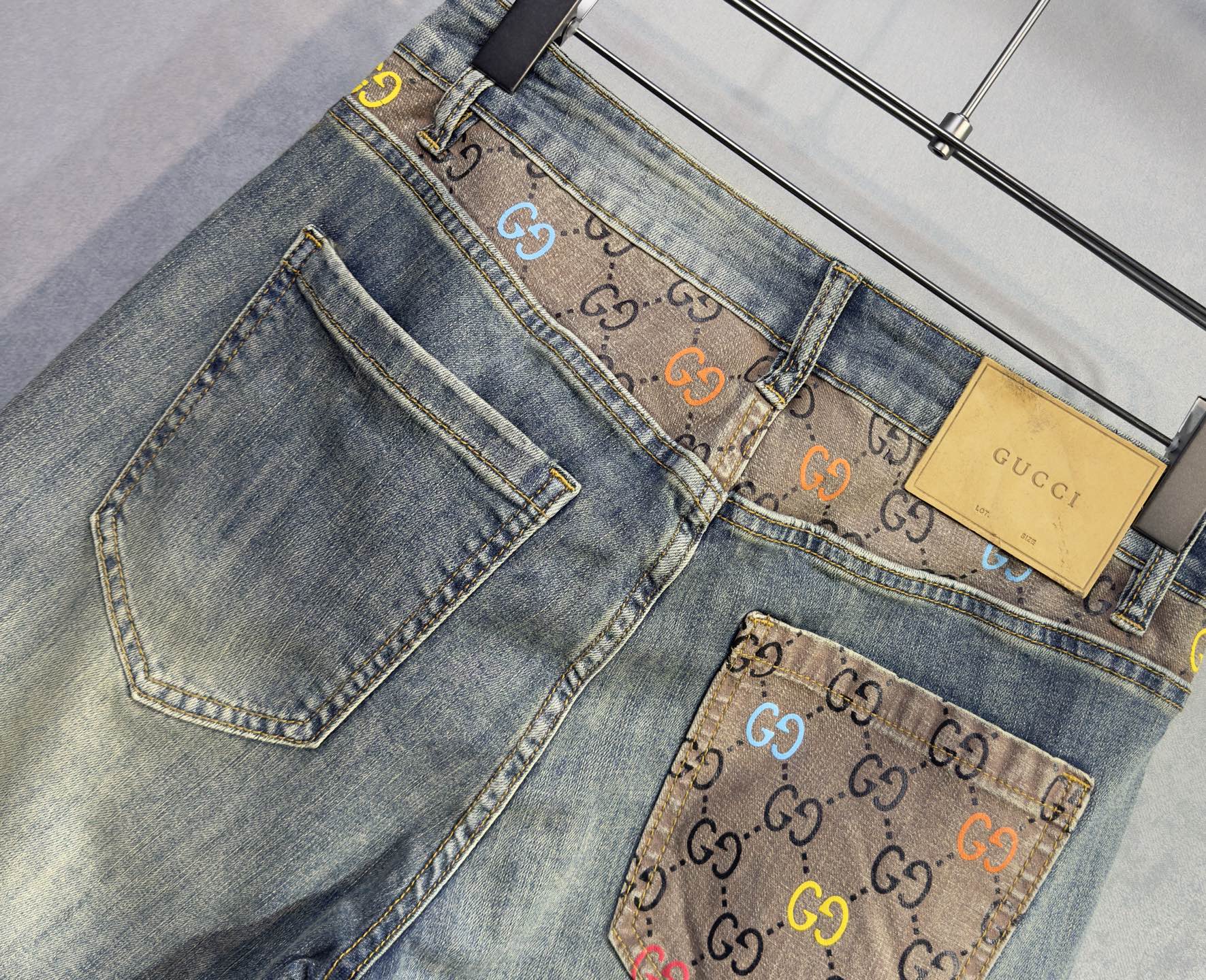 🔥GUCCI 古奇 26年新款牛仔裤🔥专柜热销款 品味与价值共享 身穿着非常舒适 低调不失奢华 穿出去非