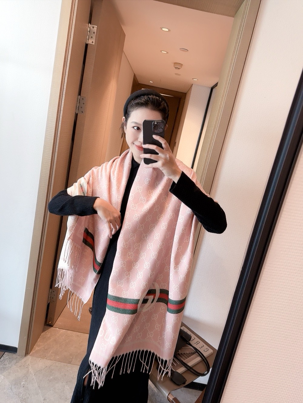 NO:163472,The new model is never out of date. When I buy it, the model that is very good for goddess and daily life is very easy to match. I look very energetic and needless to say, the details can be seen clearly. The high-standard quality size 65*180cm ordinary scarf, ordinary scarf19860909批新款永不过时,买到都说好女神及日常都非常好搭配的款平时穿搭也非常好搭配,整个人看起来都会神采奕奕好多不用多说,细节品质都看得清楚,绝对获赞的高规格品质尺寸65*180cm普通围巾,普通围巾,scarf