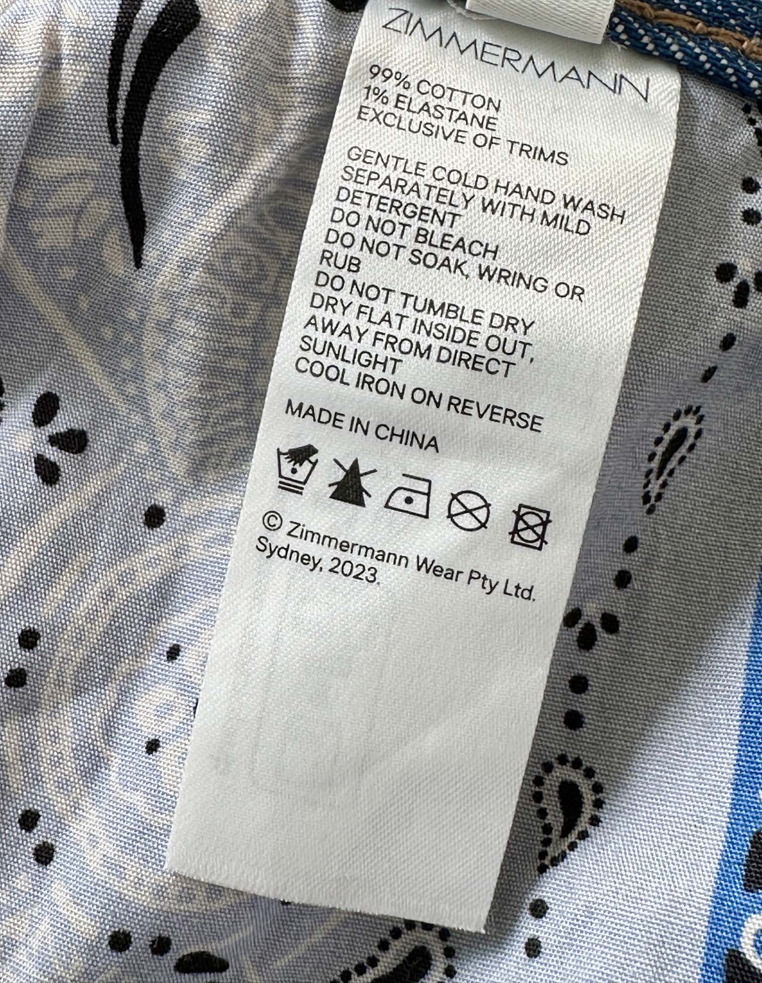 “ZIMMERMANN LUMINOSITY Suit with Unique Design Features and Functional Pockets” - 图片 7