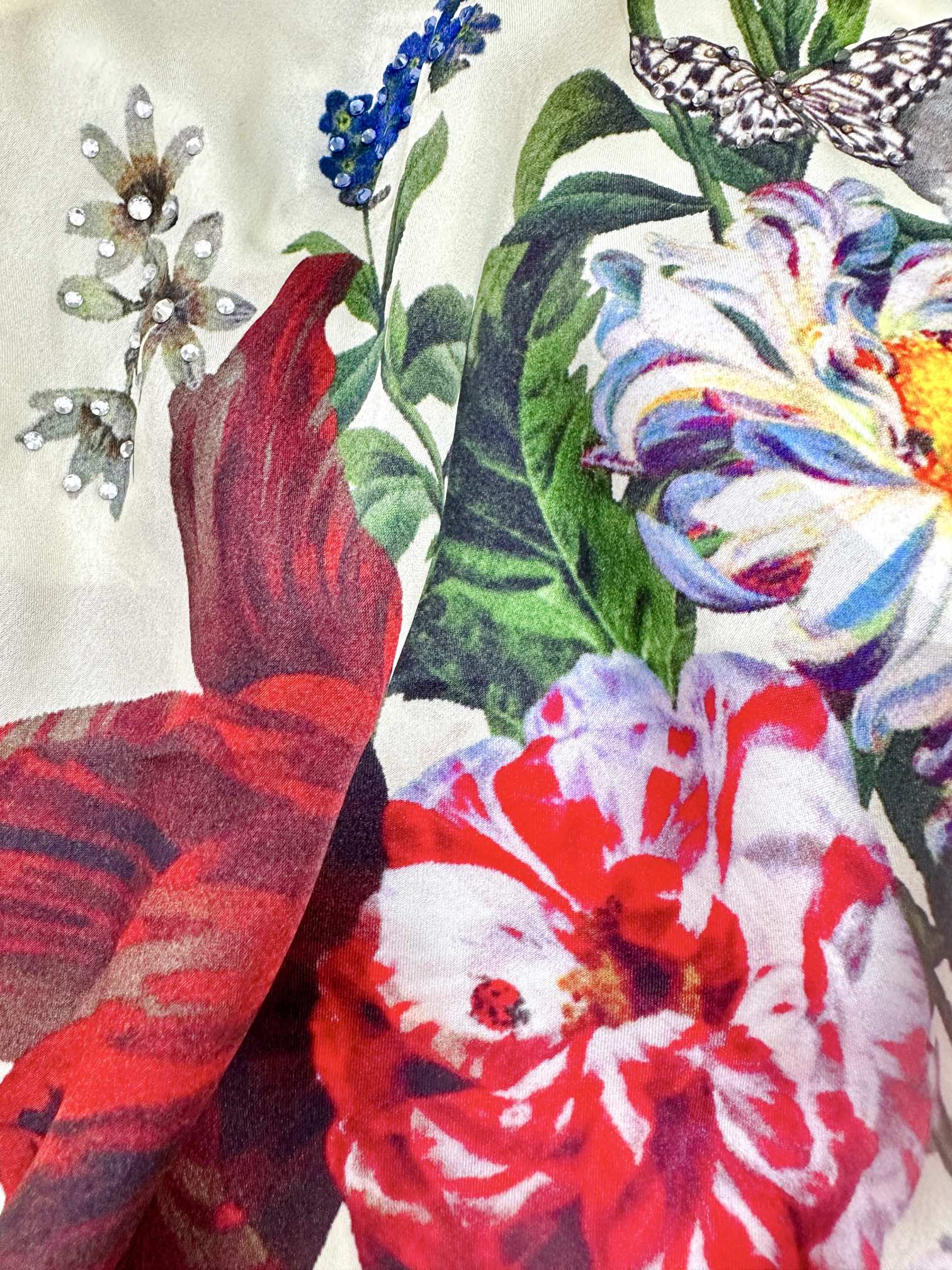 Original Hardcore Female Suit “Camilla” in Silk with Floral Design and Crystal Details - 图片 8
