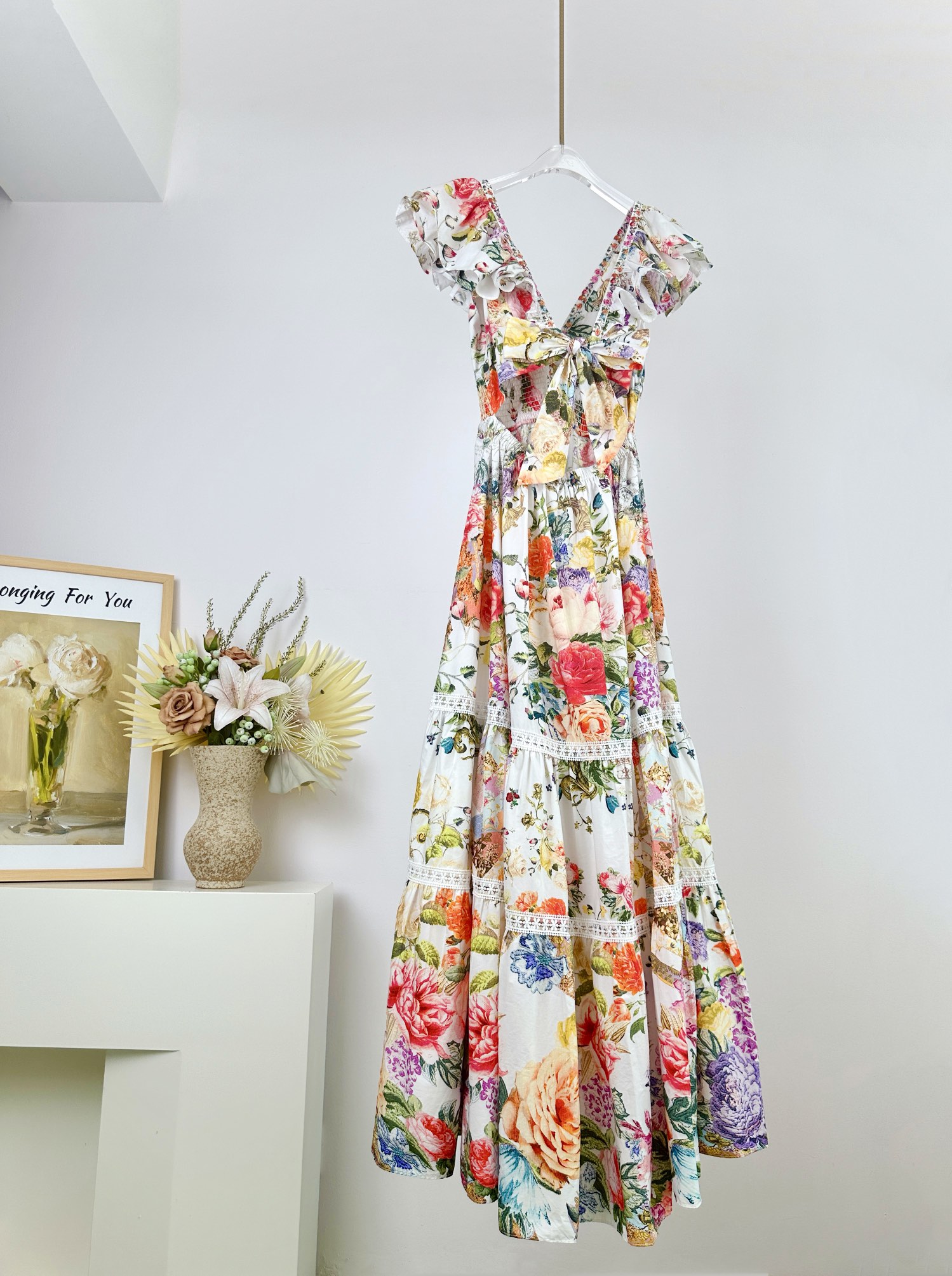 “Camilla Dress: Cotton Fabric, V-Collar, Elastic Wrinkles, Crystal Hottips. #F2281” - 图片 2