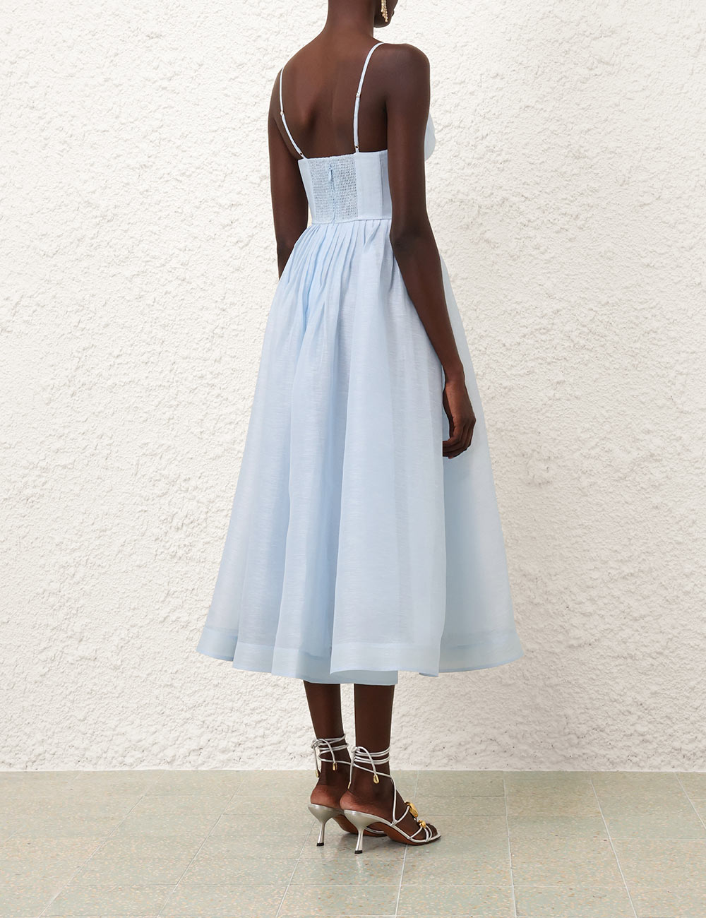 “Fresh Start with Zimmermann’s Elegant Zimav Tie Midi Dress for Spring/Summer” - 图片 3