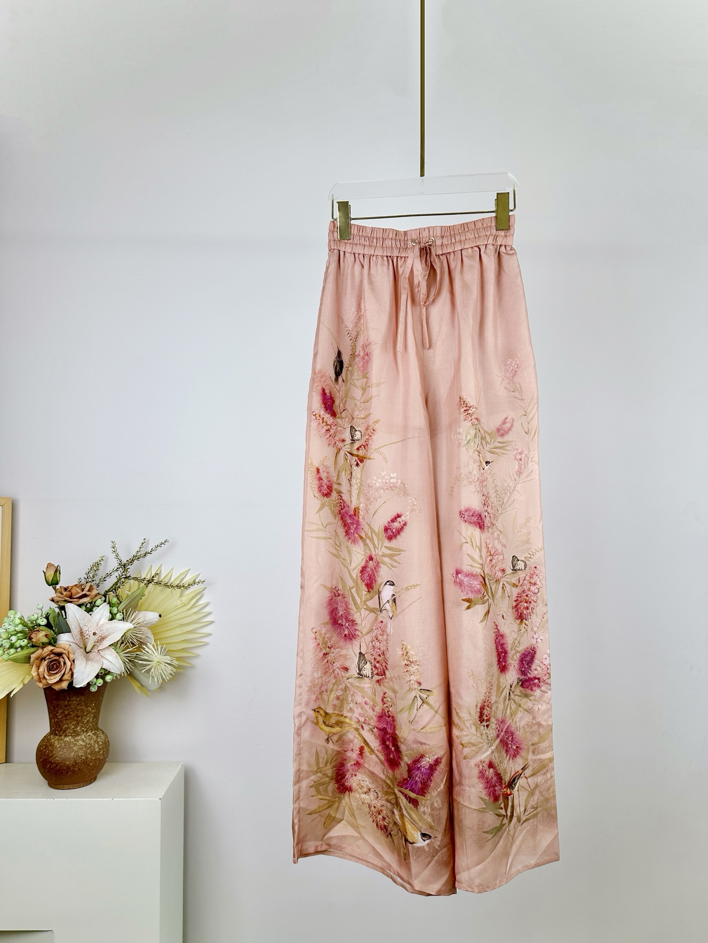“ZIMMERMANN Cascadian Summer Bathing Suit Series: Cotton, Mid-Crop Design, Pants Folding”