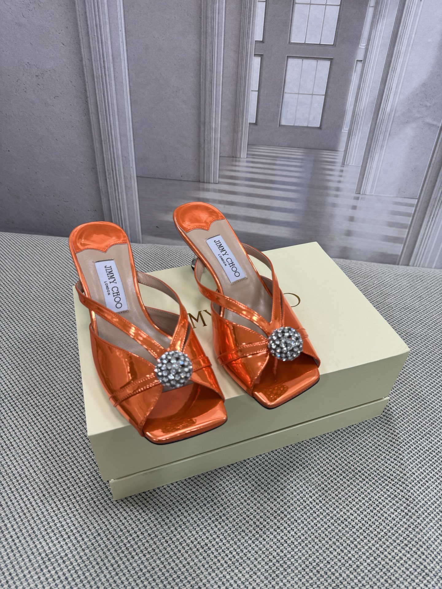 NO:489141,JIMMY CHOO is a very comprehensive and noble fashion lifestyle brand, the same strap women's short boots series for major fashion bloggers and celebrities such as Hong Kong and the United States. The Australian pointed toe round toe series is simply beautiful. Falling in love with elegance and playful futuristic feeling, you can just take a look and you want to have it immediately, but you can think of a pair of exquisite high heels~~~~~~~~~~~~~~~~~~~~~~~~~~~~~~~~~~~~~~~~~~~~~~~~~~~~~~~~~~~~~~~~~~~~~~~~~~~~~~~~~~~~~~~~~~~~~~~~~~~~~~~~~~~~~~~~~~~~~~~~~~~~~~~~~~~~~~~~~~~~~~~~~~~~~~~~~~~~~~~~~~~~~~~~~~~~~~~~~~~~~~~~~~~~~~~~~~~~~~~~~~~~~~~~~~~~~~~~~~~~~~~~~~~~~~~~~~~~~~~~~~~~~~~~~~~~~~~~~~~~~~~~~~~~~~~~~~~~~~~~~~~~~~~~~~~~~~~~~~~~~~~~~~~~~~~~~~~~~~~~~~~~~~~~~~~~~~~~~~~~~~~~~~~~~~~~~~~~~~~~~~~~~~~~~~~~~~~~~~~~~~~~~~~~~~~~~~~~~~~~~~~~~~~  35-39 (34, 40, 41 customization), high heels slippers, jimmy choo, jimmy choo, boots, high heels, slippers, sheepskin, Leather soles19860909JIMMY CHOO(吉米周) 是一个非常全面之尊贵时尚生活品牌, 香港,美国等大时尚博主及明星的同款表带女士短靴系列. 澳大利亚尖头 圆头系列、简直是美上天了,爱上优雅、爱上俏皮的未来感,光看一眼便想马上拥有,但一双精致的高跟鞋确是可以想想滴～～～～～～～～～～～～～～～～～ 该系列专为超凡绝伦、无所谓的女士而设计,从而打造出别致的整体效果,Jimmy Choo 设计出激发女性一往无前的产品彰显魅力 1面料: 进口定制漆皮粘钻 2内里 进口意制羊皮羊皮垫 超级柔软细腻 3大底 意大利原版原色真皮大底 跟高8.5厘米 4码数 35一39(34,40,41定制),高跟鞋拖鞋,jimmy choo,jimmy choo,boots,high heels,slippers,sheepskin,Leather soles,Women's Shoes