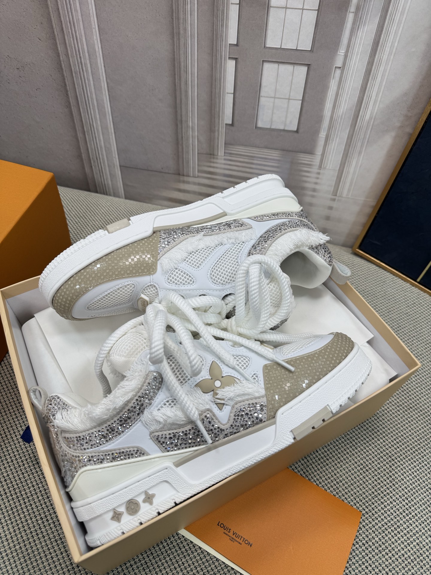 Louis Vuitton 专柜款经典鞋履 9