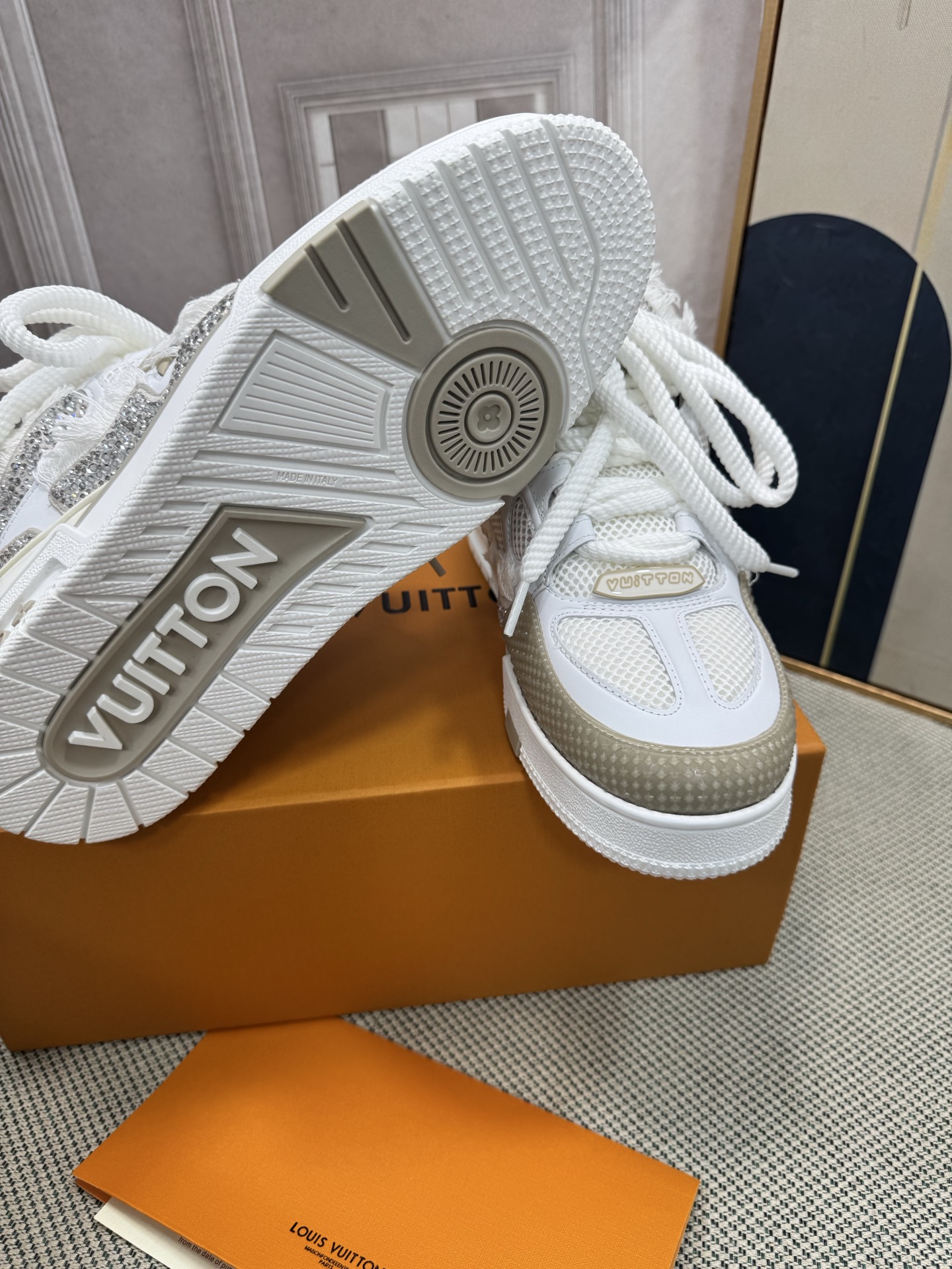 Louis Vuitton 专柜款经典鞋履 8