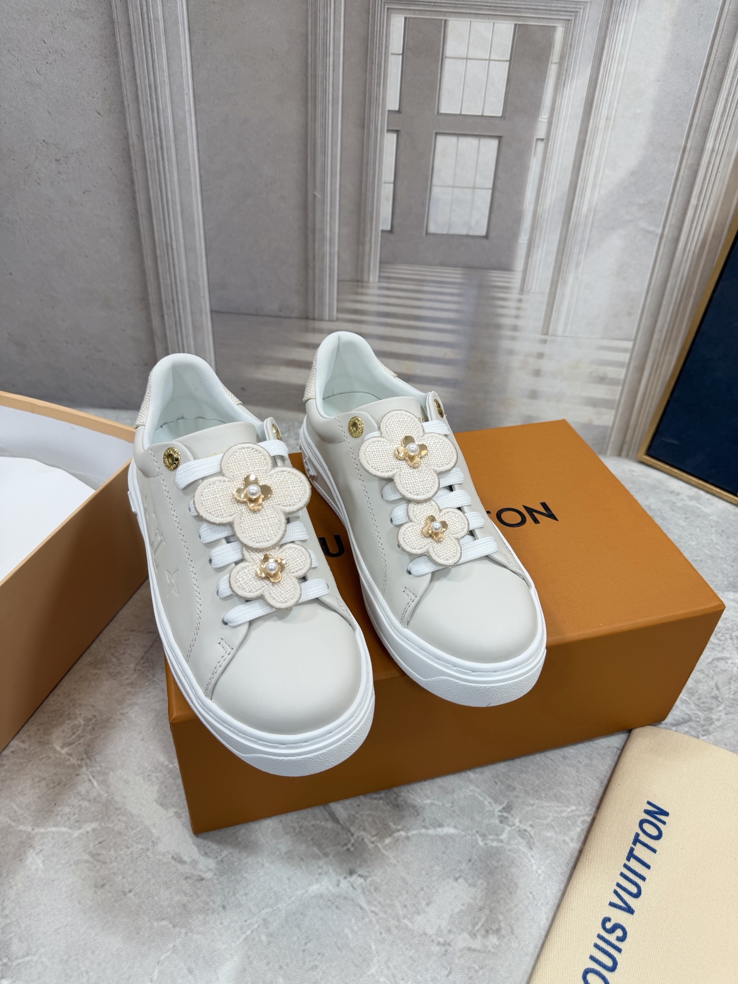 Louis Vuitton Women Shoes