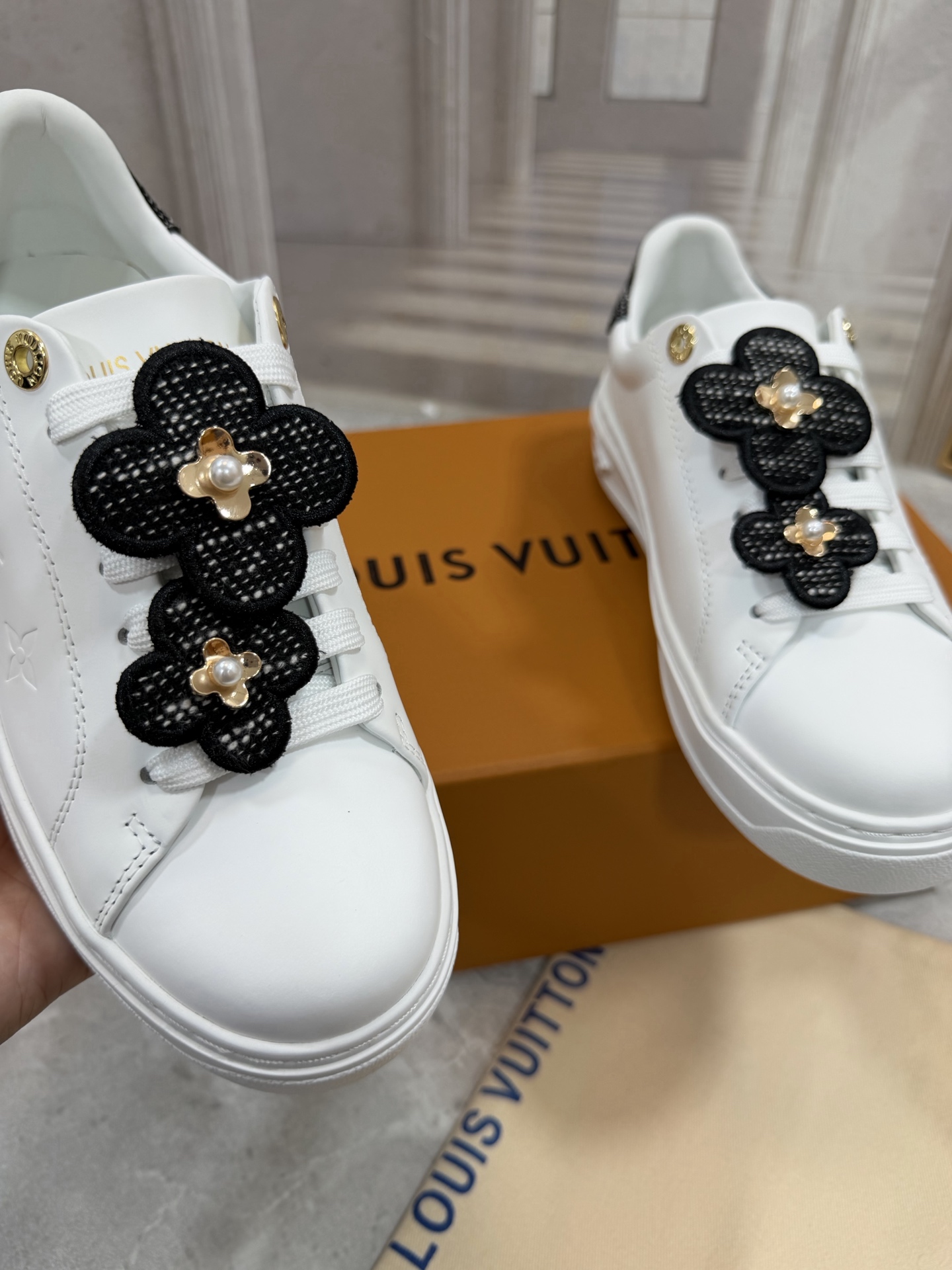 Louis Vuitton Women Shoes