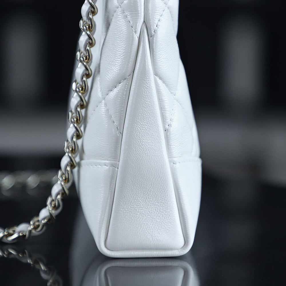 Nano 31Bag鑒定版👜C-1380
一包一碼 支持全球鑒定查驗身份證原廠專G
Bonaudo皮料過關清單資料可査詢