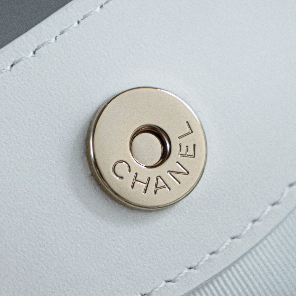 Nano 31Bag鑒定版👜C-1380
一包一碼 支持全球鑒定查驗身份證原廠專G
Bonaudo皮料過關清單資料可査詢