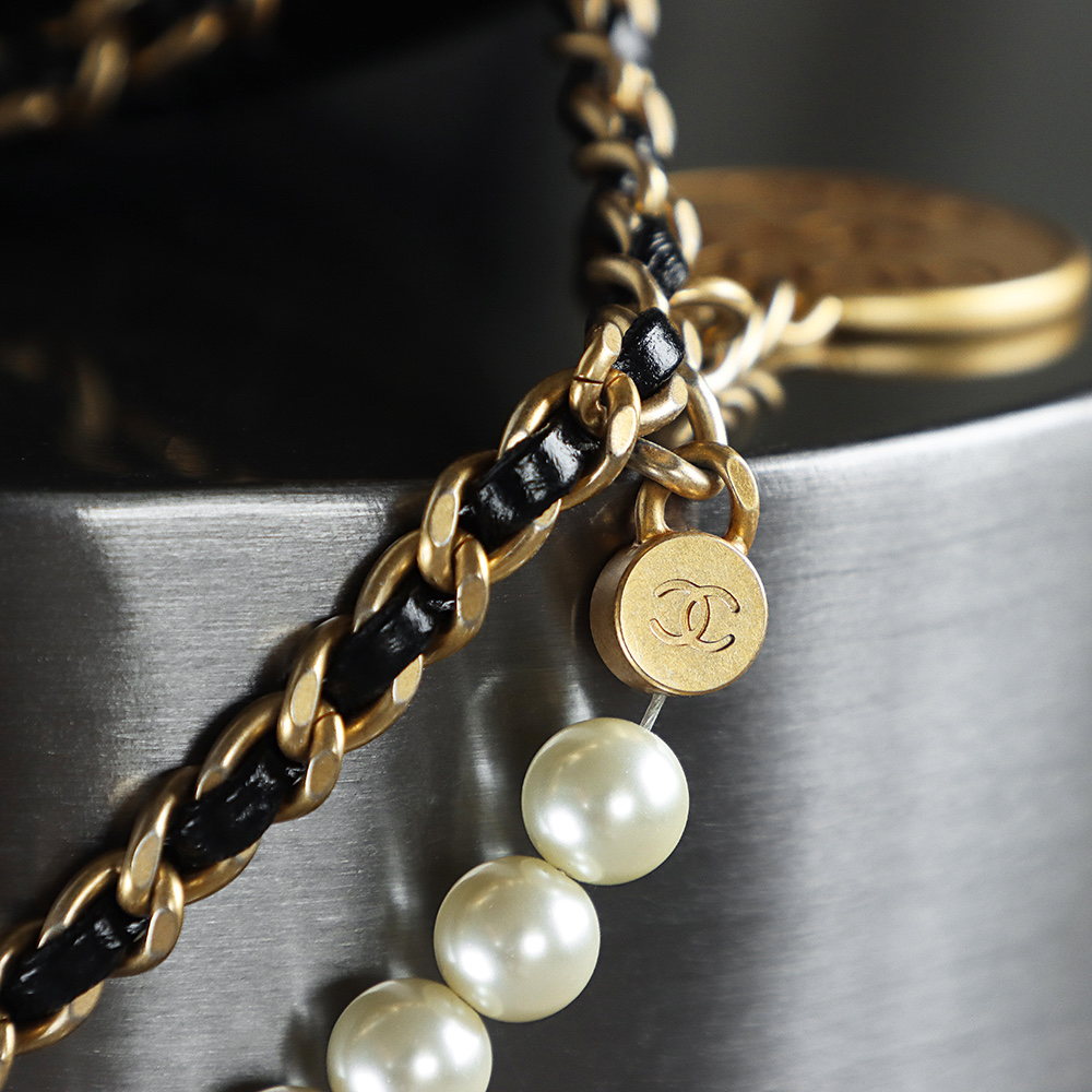 23S 22Bag迷你鑒定版👜C-1980
特別說明：此款不可查碼，介意勿入！
蒙塔貝拉原料皮意大利過關清單資料可査詢
