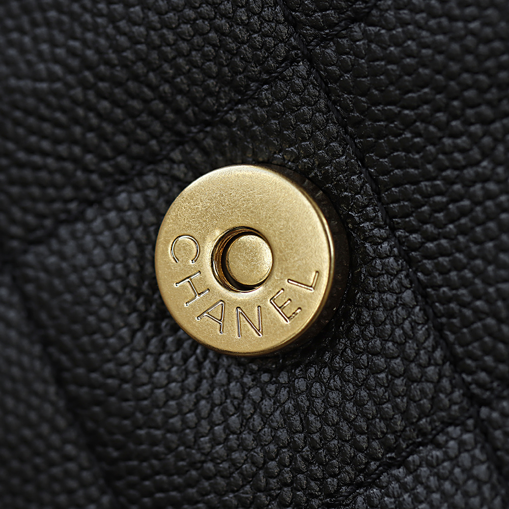 26C 25bag mini鑒定版👜C-2180
一包一碼 支持全球鑒定查驗身份證原廠專G
impala三只羊皮料過關清單資料可査