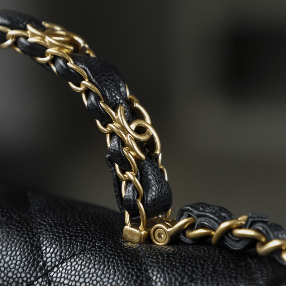 25B 手柄CF MINI小號鑒定版👜C-1780
一包一碼 支持全球鑒定查驗身份證原廠專G
Hass皮料過關清單資料可査詢