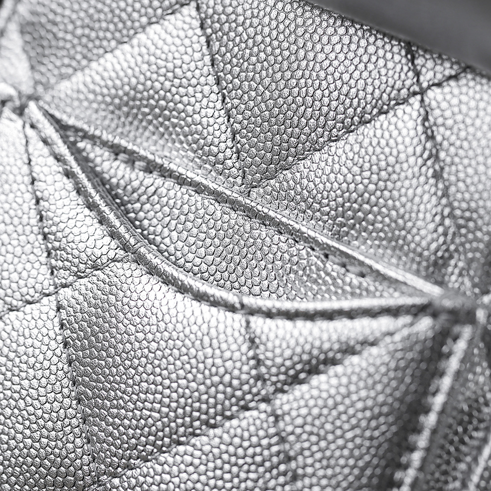 26C 25bag mini鑒定版👜C-2180
一包一碼 支持全球鑒定查驗身份證原廠專G
impala三只羊皮料過關清單資料可査