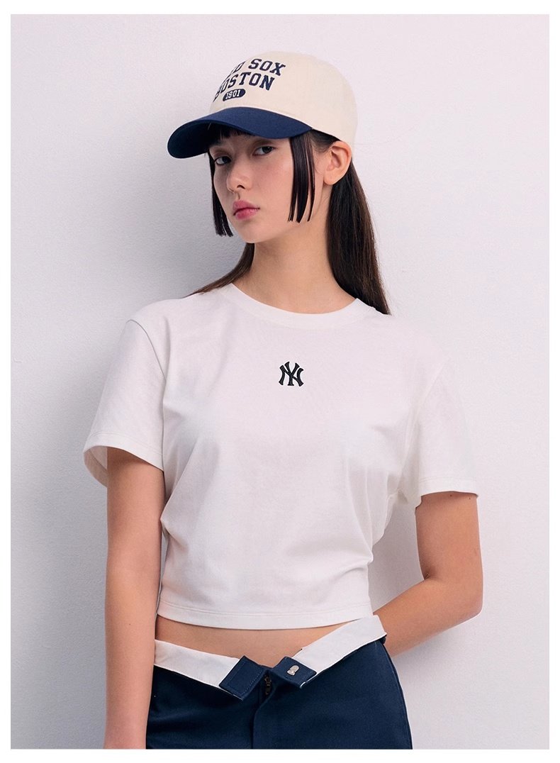 供货价:50💰『MLB刺绣篇』短版女款短袖,热销推选,原包装➕原吊牌 1:1官网复刻版本
MLB官方 女款T恤系列刺绣短袖宽松休闲短款潮25 春夏新款

