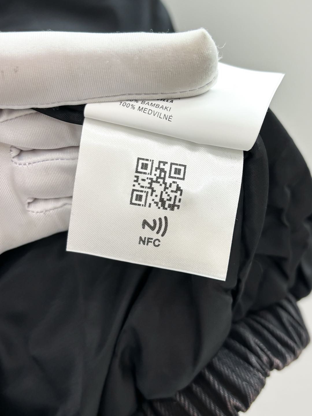 铺拍细节 （高版本） PRAD 2025秋冬新款🌟经典三角徽标洗水做旧牛仔棉衣外套🔥洗水效果完美还原 细