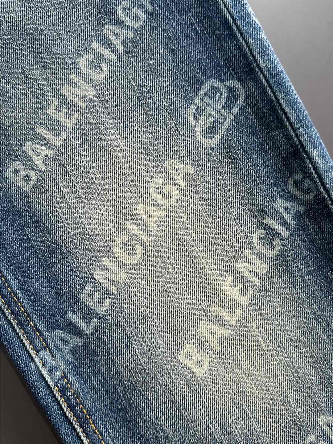 BL巴黎25 年原单男士时装休闲丹宁牛仔裤，香港洋行渠道货，高端日本代工出品，重磅白金级臻品，专柜同渠道