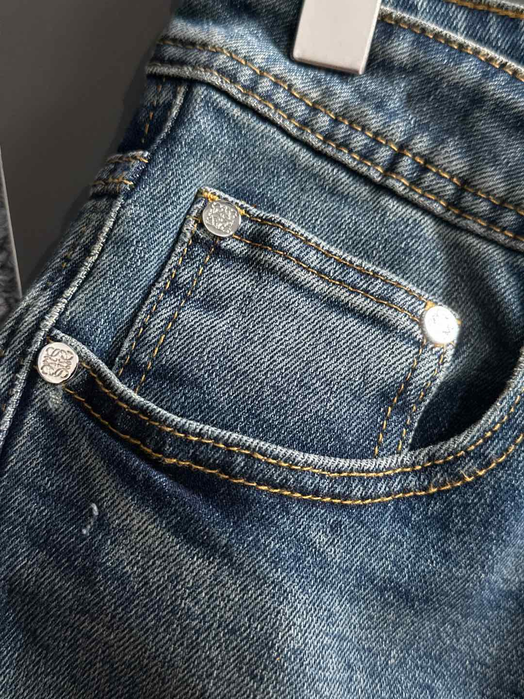 LVE 25 年原单男士时装休闲丹宁牛仔裤，香港洋行渠道货，高端日本代工出品，重磅白金级臻品，专柜同渠道