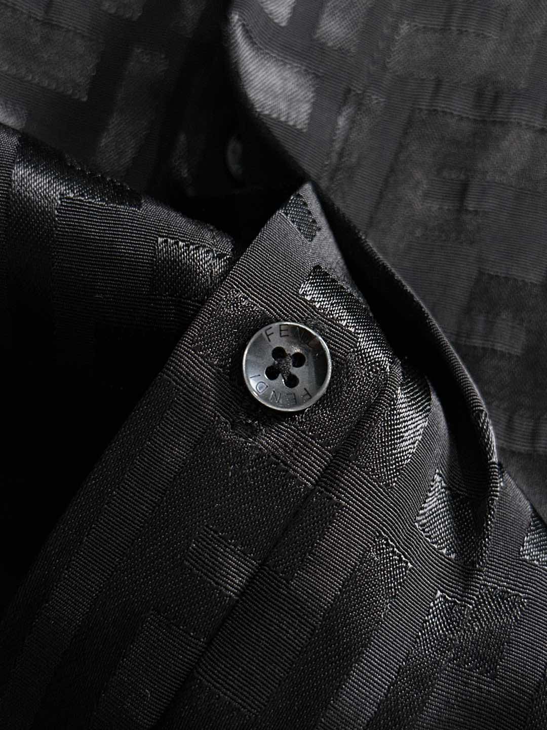 2025 FE🔥爆款来袭 经典满印双F字母提花衬衫 2精美提花Logo 高端版本，专柜定制面料 透气舒适