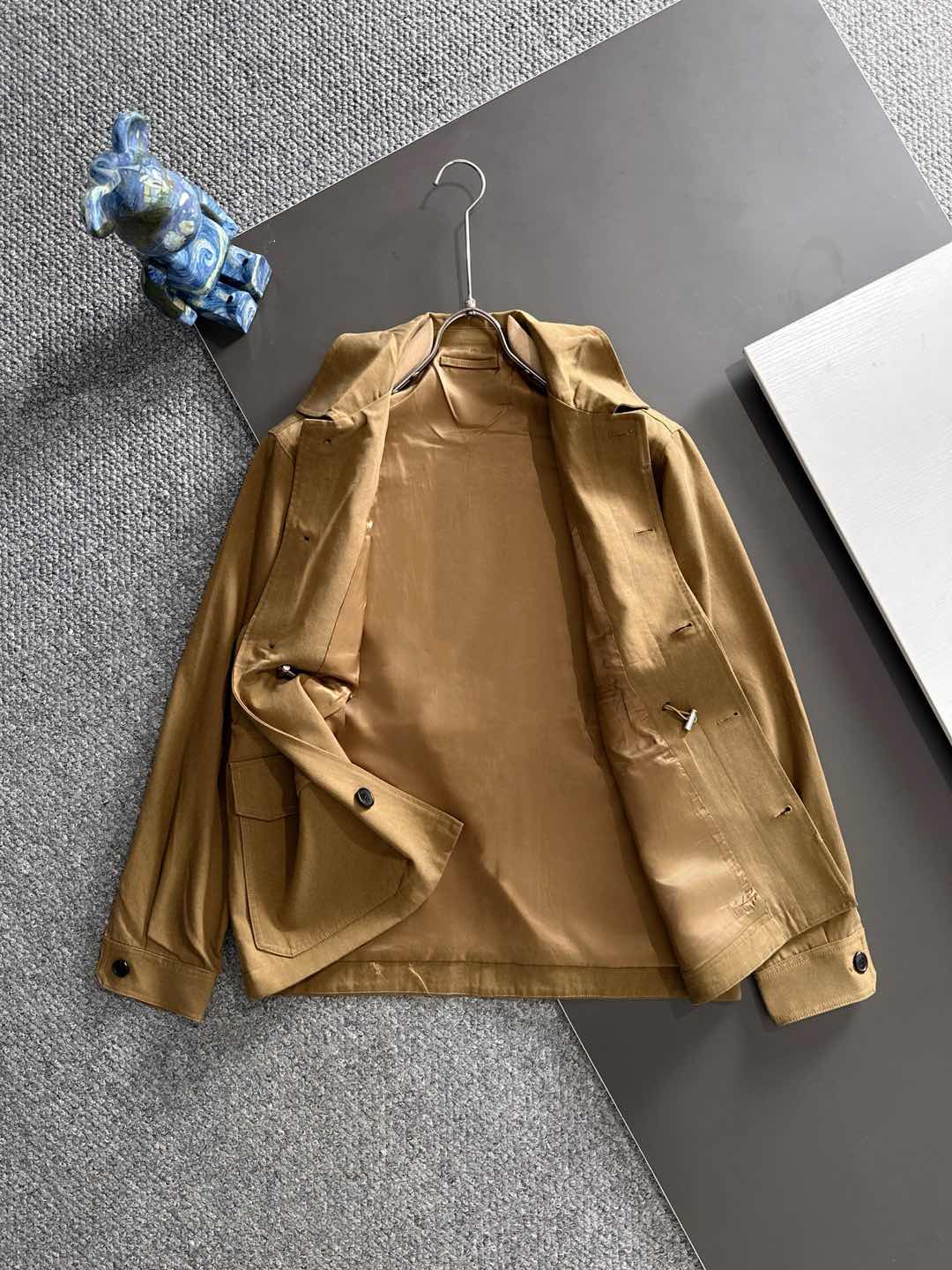 重奢经典！Brioni天丝纯棉混纺多口袋翻领腰部抽绳衬衫式猎装夹克外套！永不落幕的款式可以一直穿，一直经