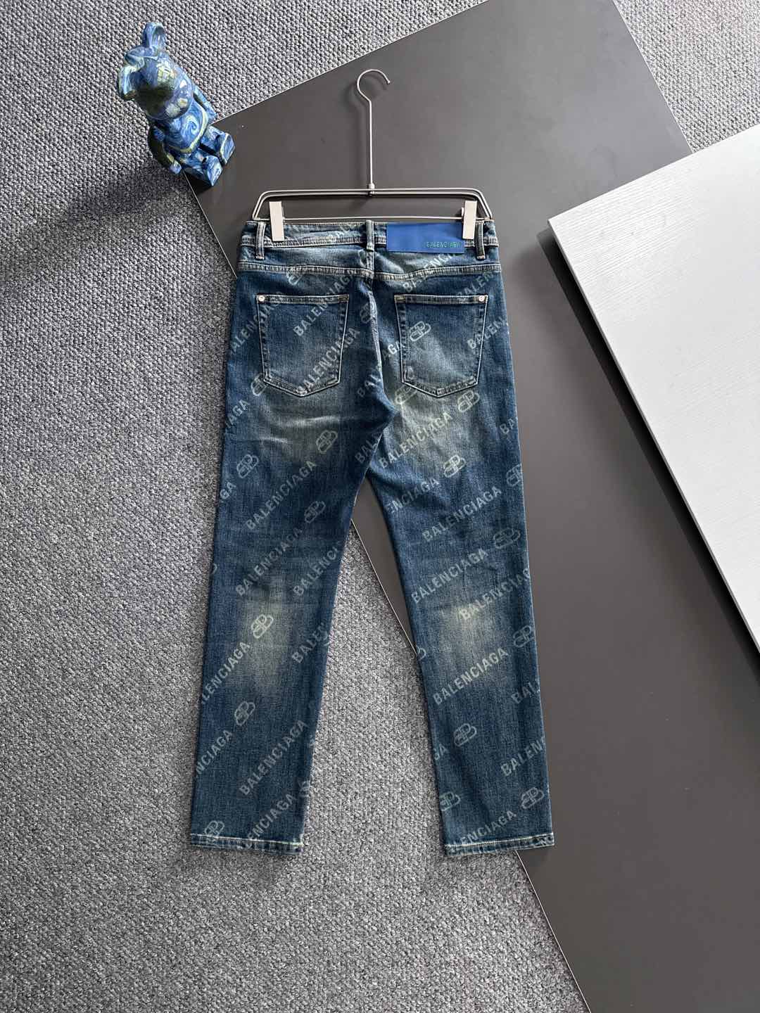 BL巴黎25 年原单男士时装休闲丹宁牛仔裤，香港洋行渠道货，高端日本代工出品，重磅白金级臻品，专柜同渠道