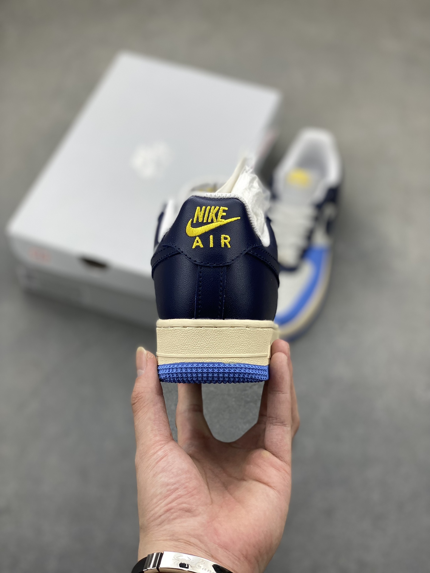 Nike Air Force 1 '07 Low: Iconic Style, Supreme Comfort, and Versatile Design 5 i1724960973 6777 6