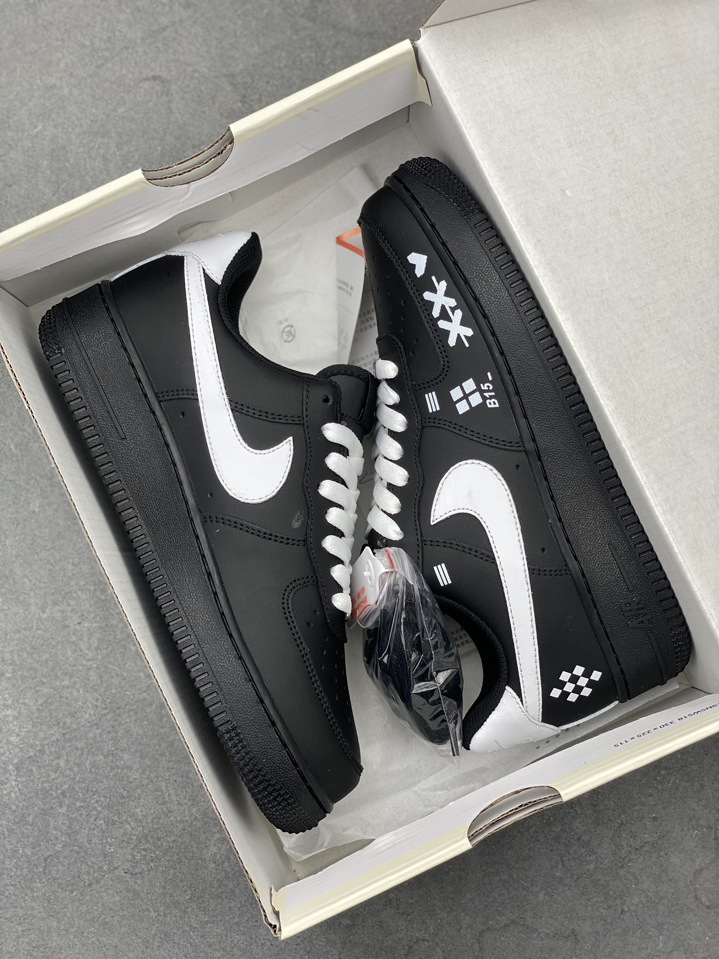 Nike Air Force 1 Low Black/White Sneakers CW2288-018 10 i1724961122 8896 0