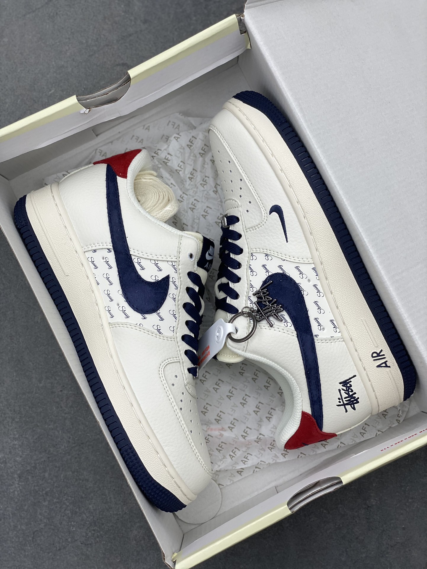Nike Air Force 1 '07 Low Stussy Collab Sneakers - Limited Edition 10 i1724961157 3253 4