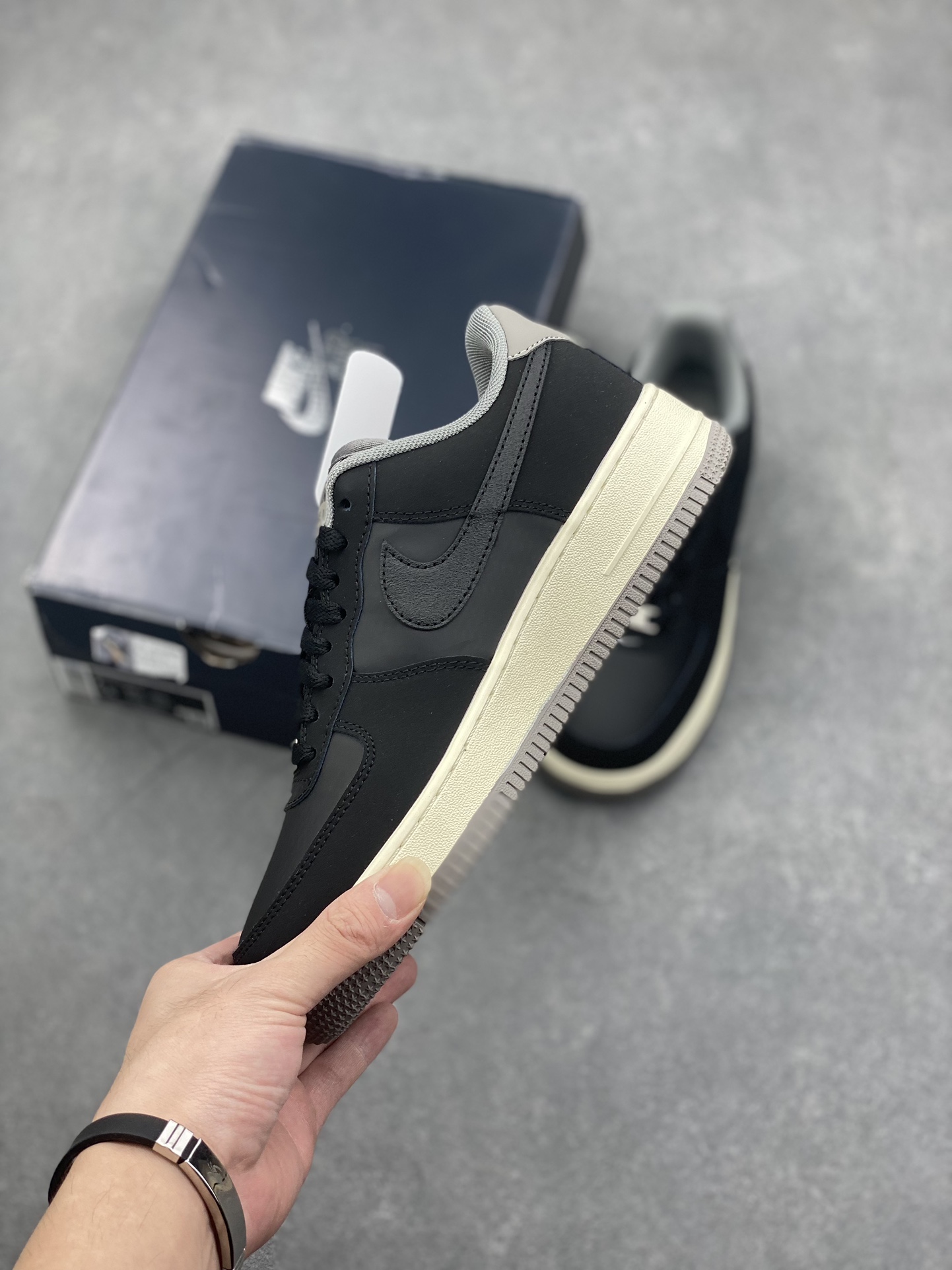 Nike Air Force 1 Low '07 "Dark Pewter" Black Sneakers - Classic Style 4 i1728845982 3488 0