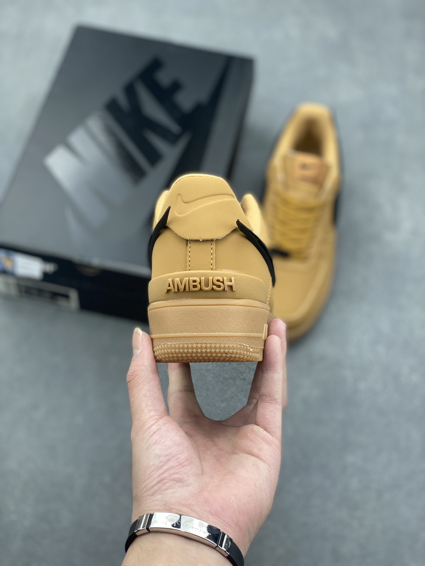 Nike Air Force 1 Low AMBUSH Collab Honeycomb Cushion Authentic Sneakers 5 i1728846071 1507 0