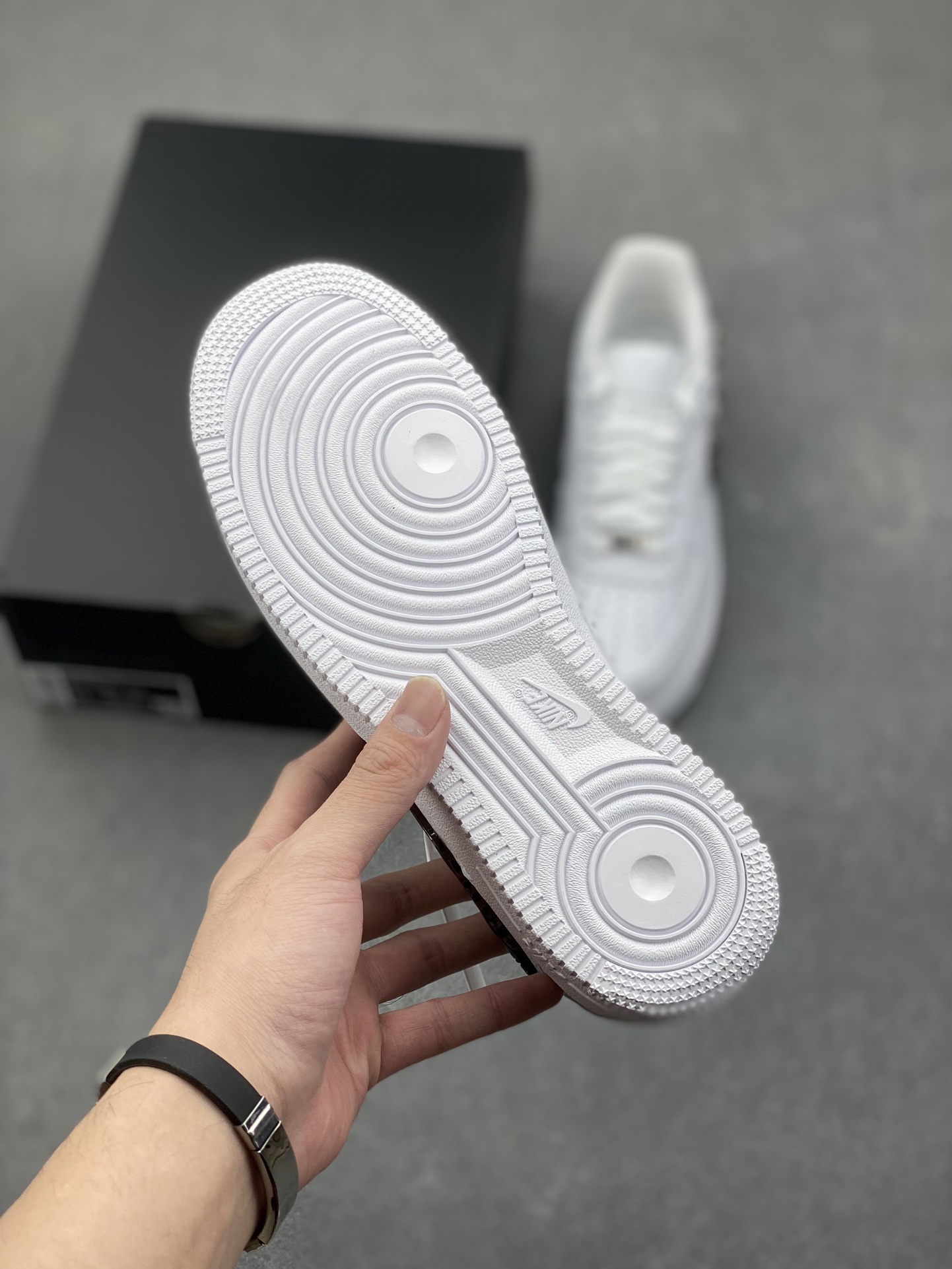 Nike Air Force 1 Low White Casual Sneakers Fashionable Trainer IF1686-101 7 i1733511295 2402 0