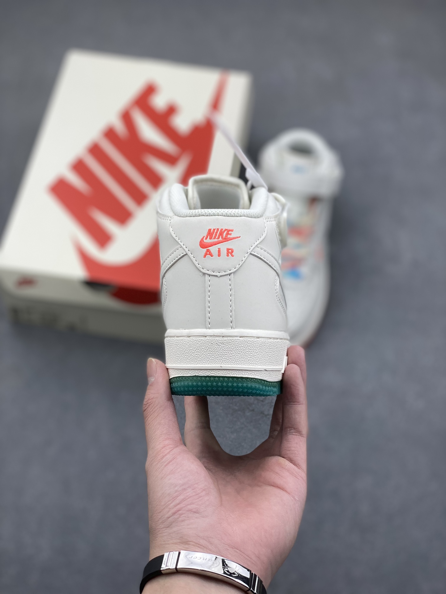 Nike Air Force 1 MID '07 'Miami' Limited Edition Sneakers 5 i1733511561 6923 0