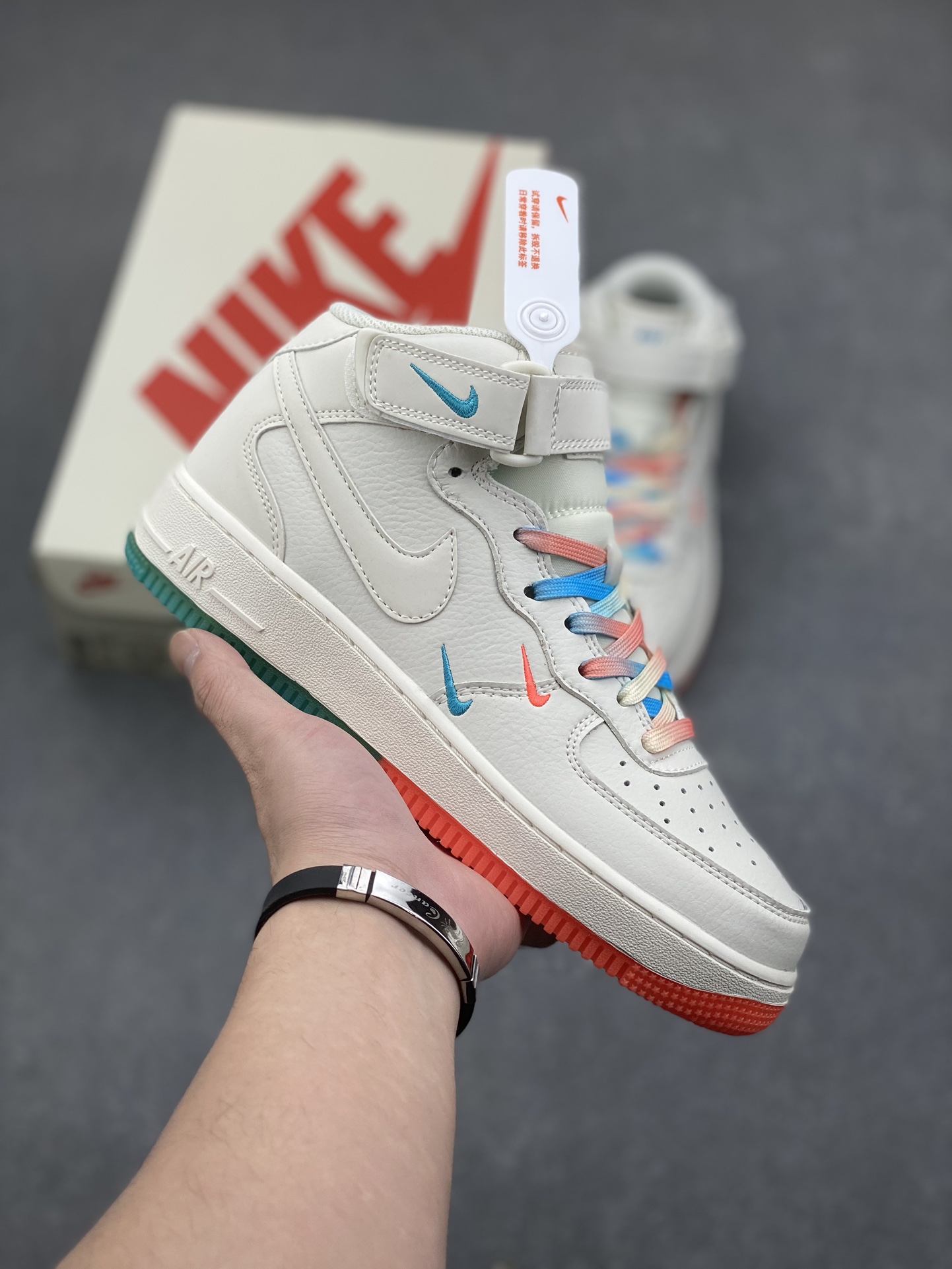 Nike Air Force 1 MID '07 'Miami' Limited Edition Sneakers 2 i1733511562 7283 8