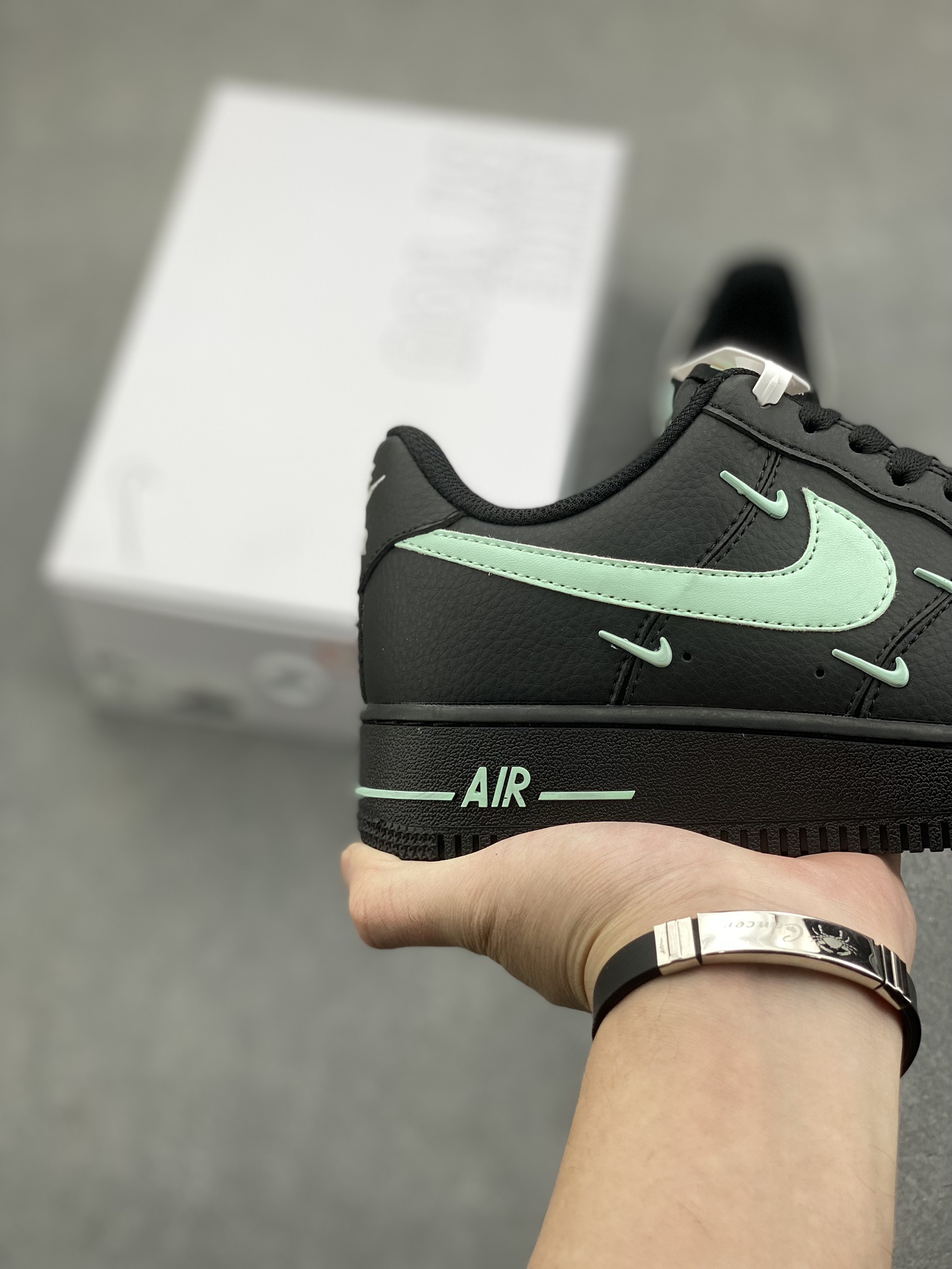 Nike Air Force 1 '07 Low Black Mint Foam Cushioned Athletic Shoes 6 i1733511594 981 5