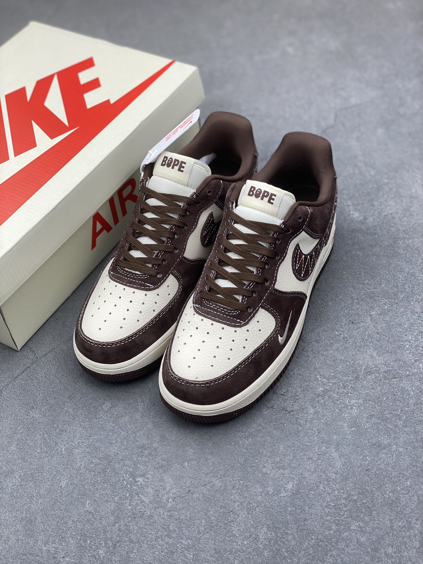 Nike Air Force 1 '07 Low Brown Ivory Limited Edition Sneakers 9 i1733511678 936 4