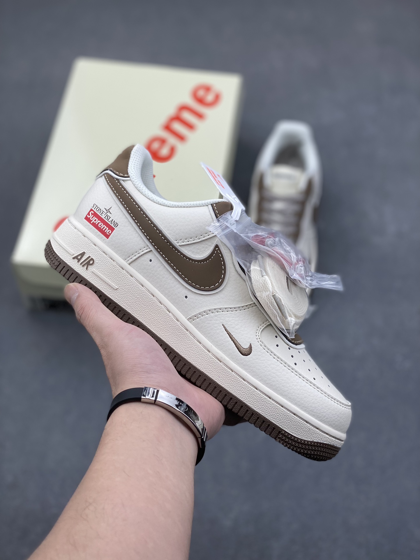 Nike Air Force 1 '07 Low Stone Island Supreme - Limited Edition Sneakers 2 i1733511714 246 0