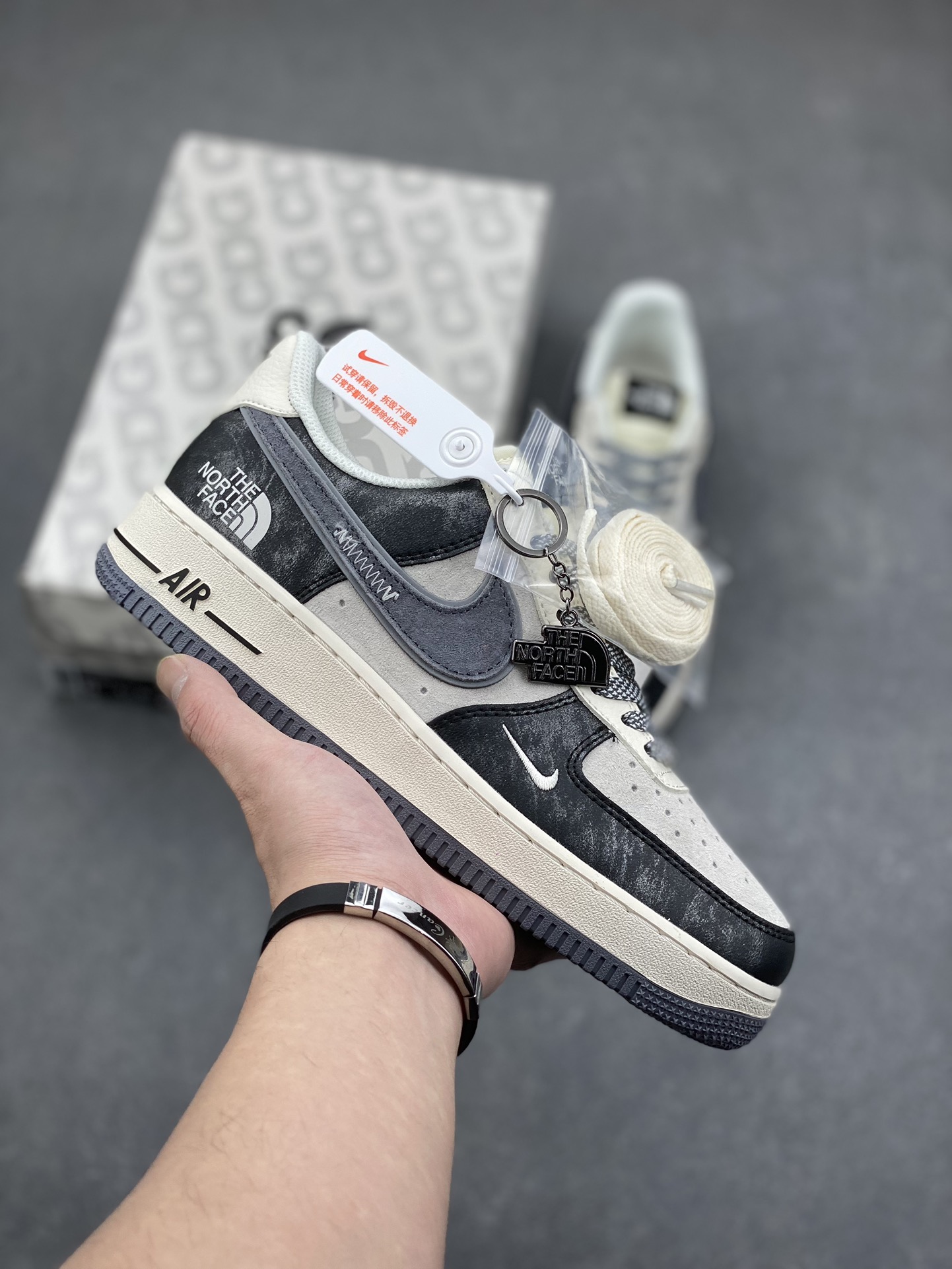 Nike Air Force 1 '07 Low Sneakers - The North Face Collaboration 2 i1733511793 1582 6