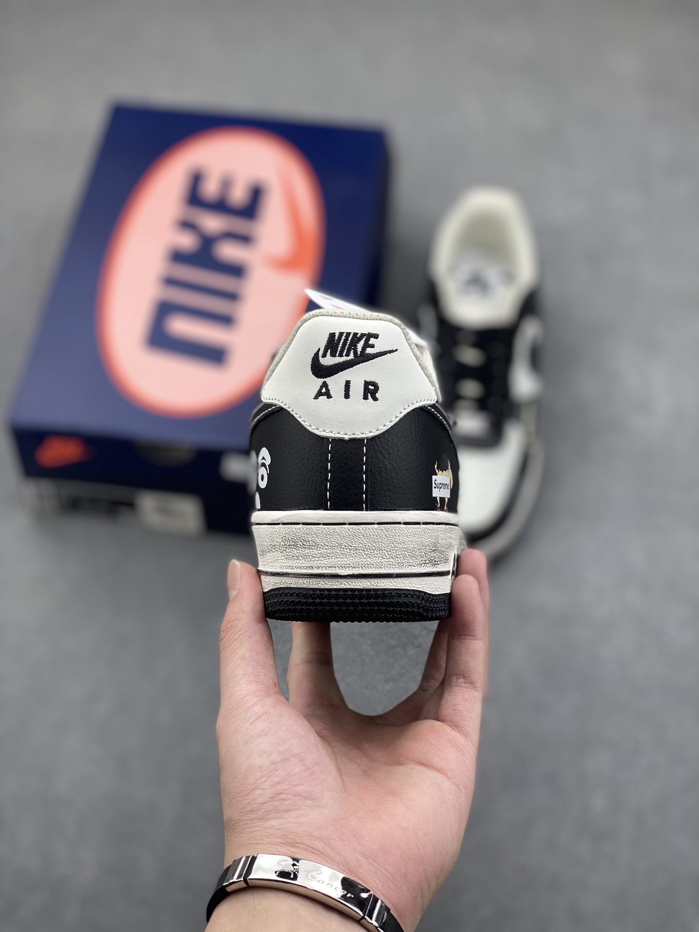 Nike Air Force 1 Low "Xin and Bai" Limited Edition Sneakers 5 i1734107973 8239 4