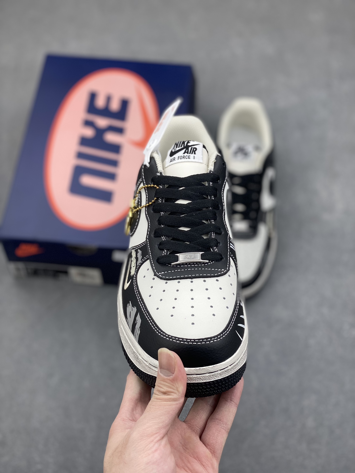 Nike Air Force 1 Low "Xin and Bai" Limited Edition Sneakers 3 i1734107973 9595 2