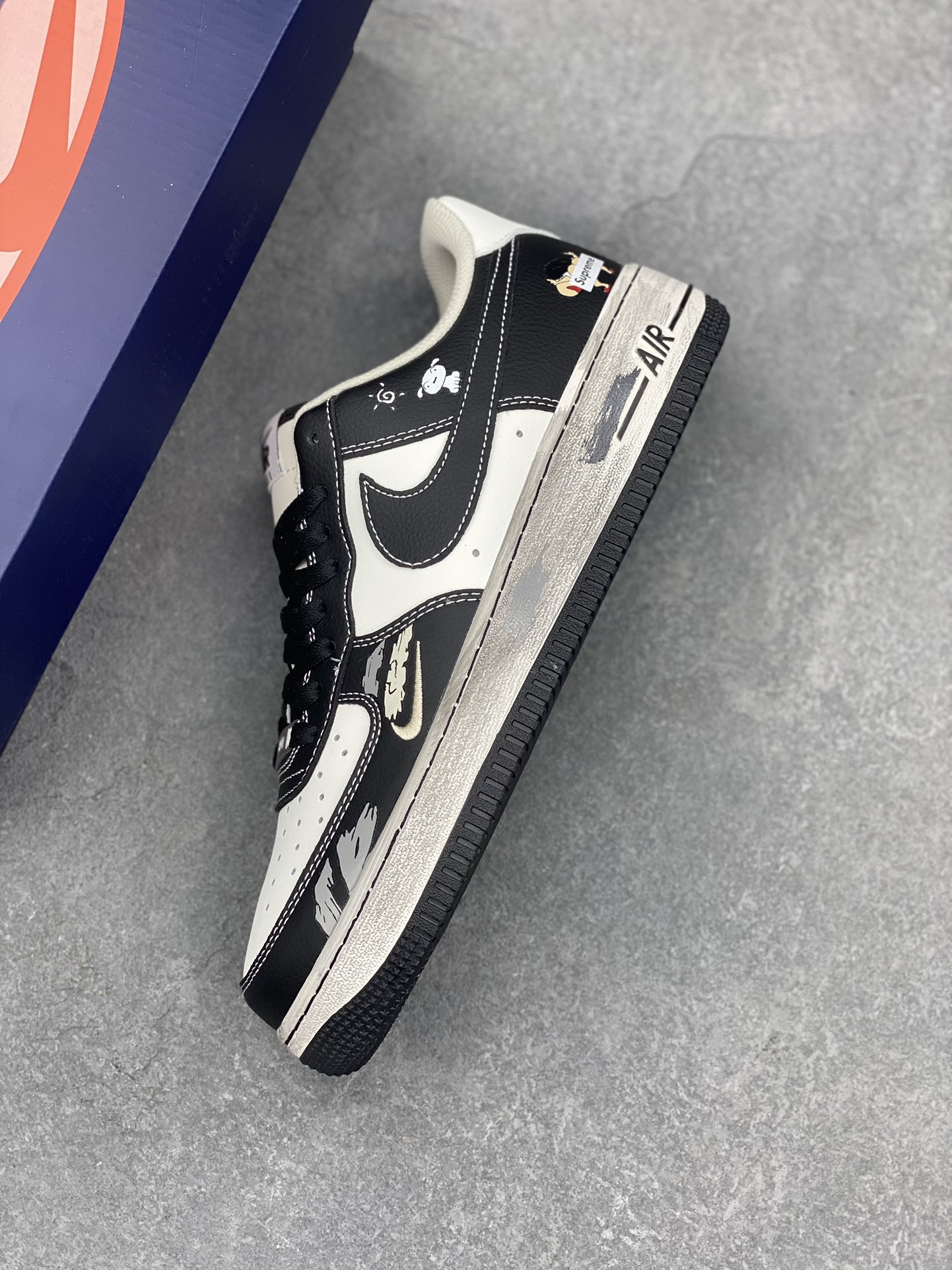 Nike Air Force 1 Low "Xin and Bai" Limited Edition Sneakers 8 i1734107973 9611 7