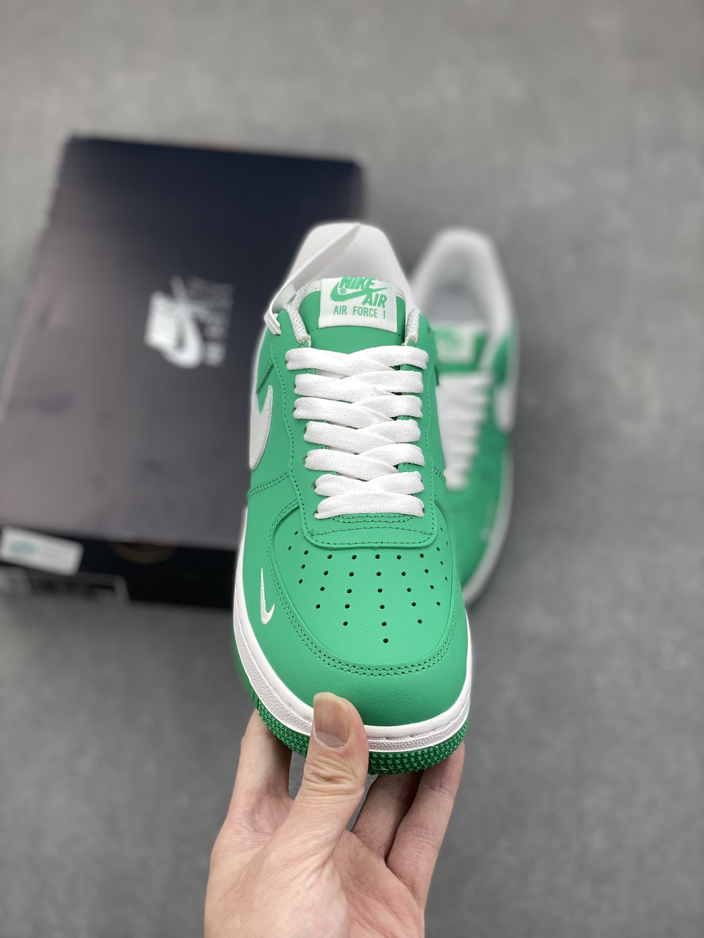 Nike Air Force 1 '07 Low "Green" Limited Edition Sneakers - All Sizes 3 i1734108234 2038 3